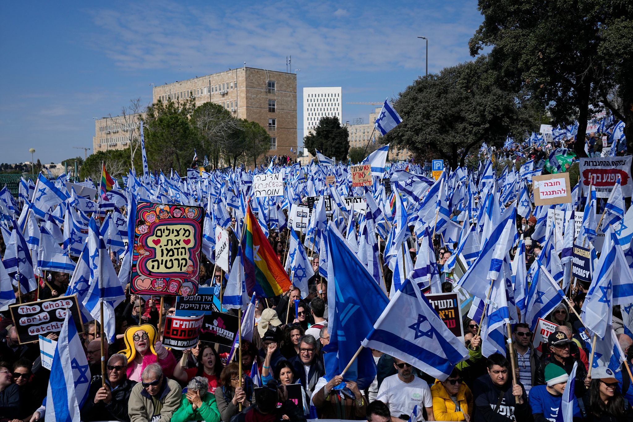 Zehntausende Israelis demonstrieren gegen Justizreform