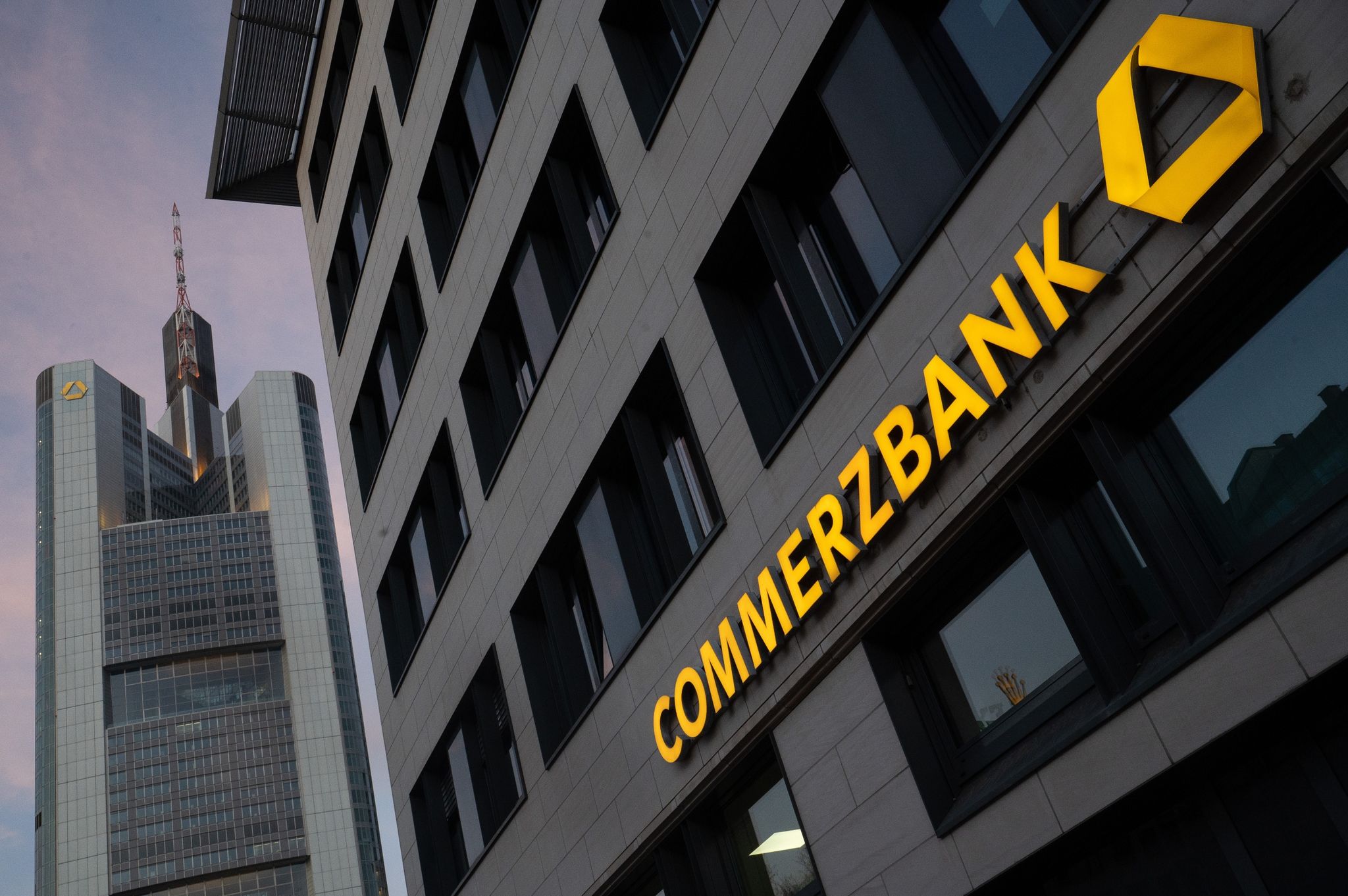 Prestigeträchtige Rückkehr: Commerzbank wieder im Dax