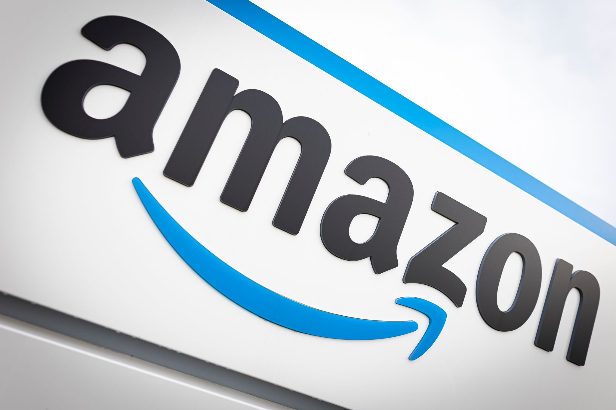 Amazon-Gewinn bricht trotz deutlicher Umsatzsteigerung ein