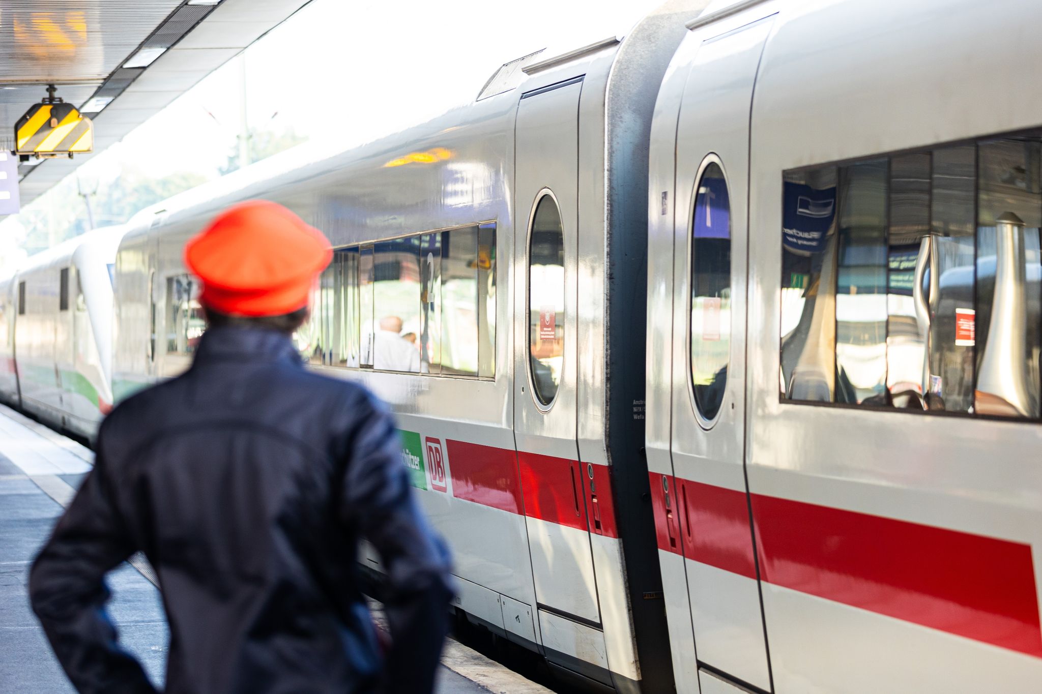Bahn-Gewerkschaft will deutliches Lohnplus