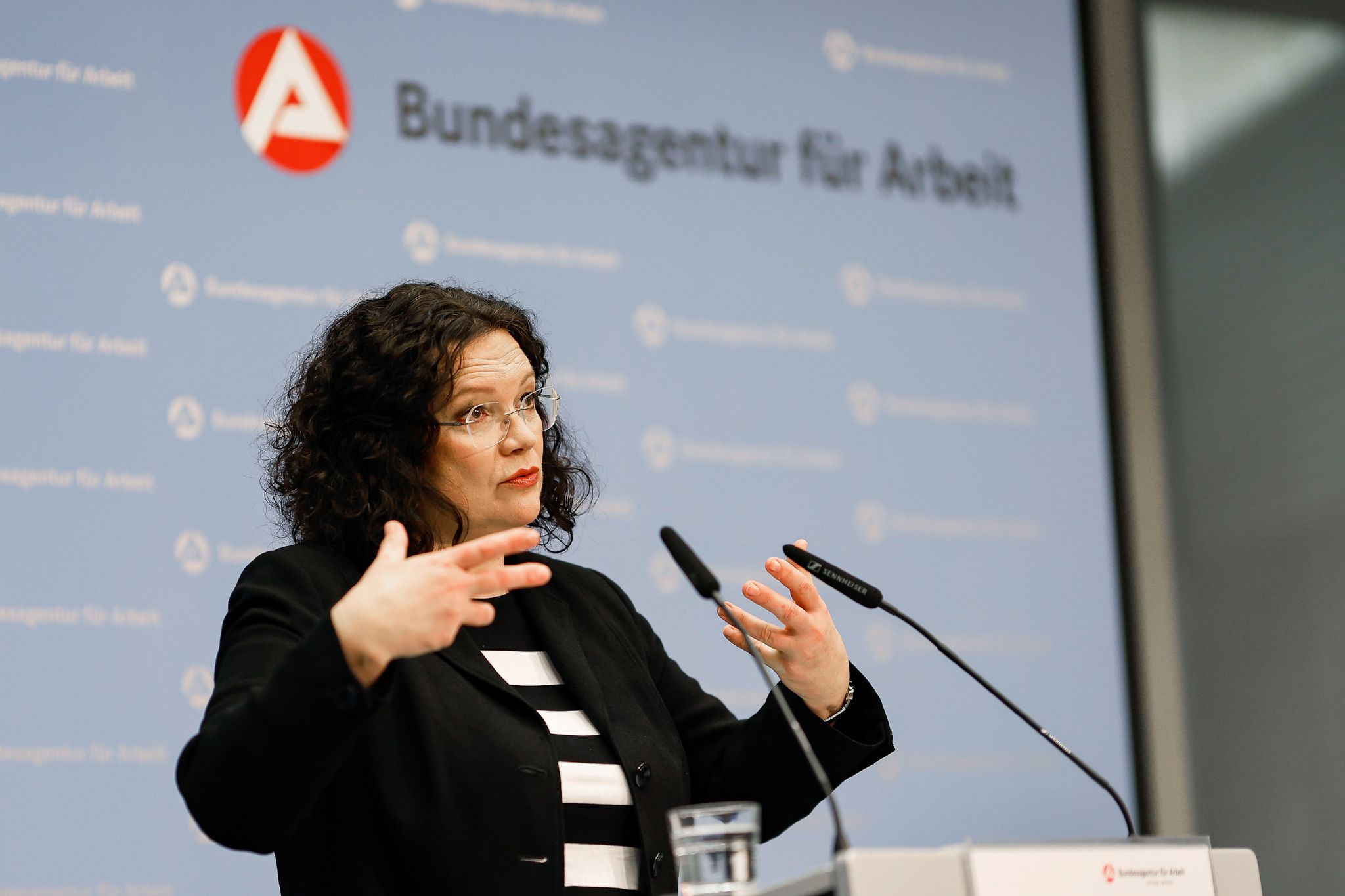 Nahles: Unsicherheit bei Berufswahl ist groß