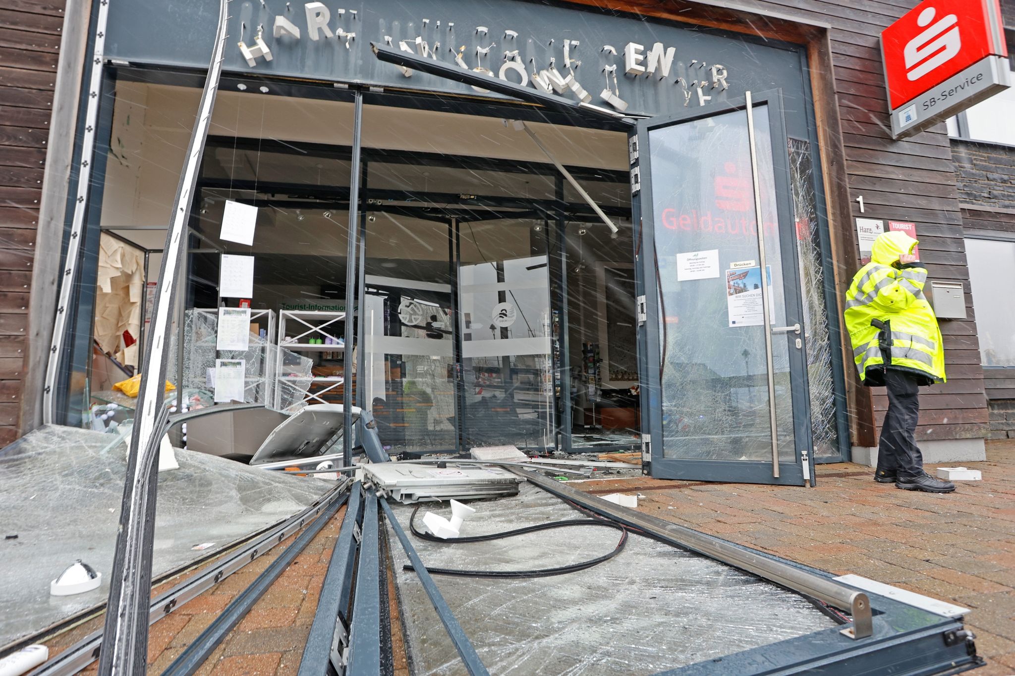 50 gesprengte Geldautomaten: Diebesbande verhaftet