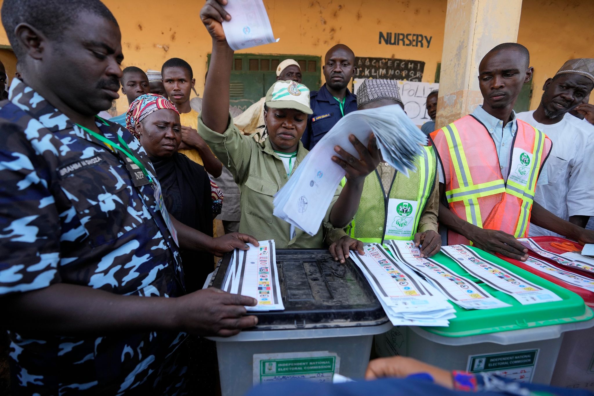 Nigerias Präsidentschaftswahl verzögert sich