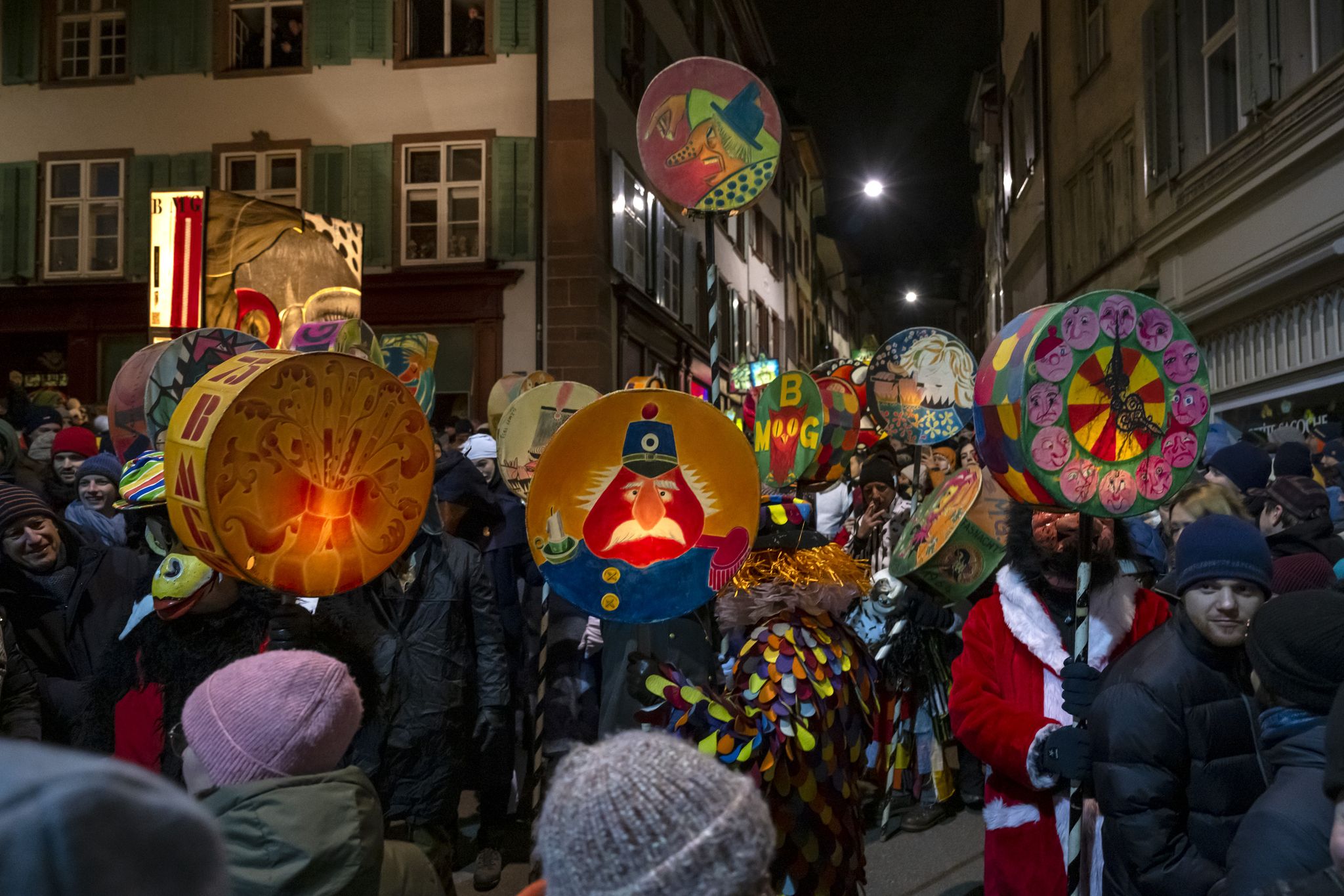 Basler Fasnacht startet bei klirrender Kälte