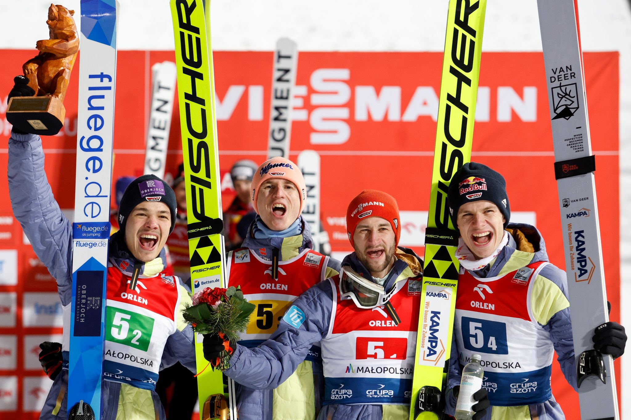 Jubeln ohne Konkurrenz: Gelingt deutscher Skisprung-Kniff?