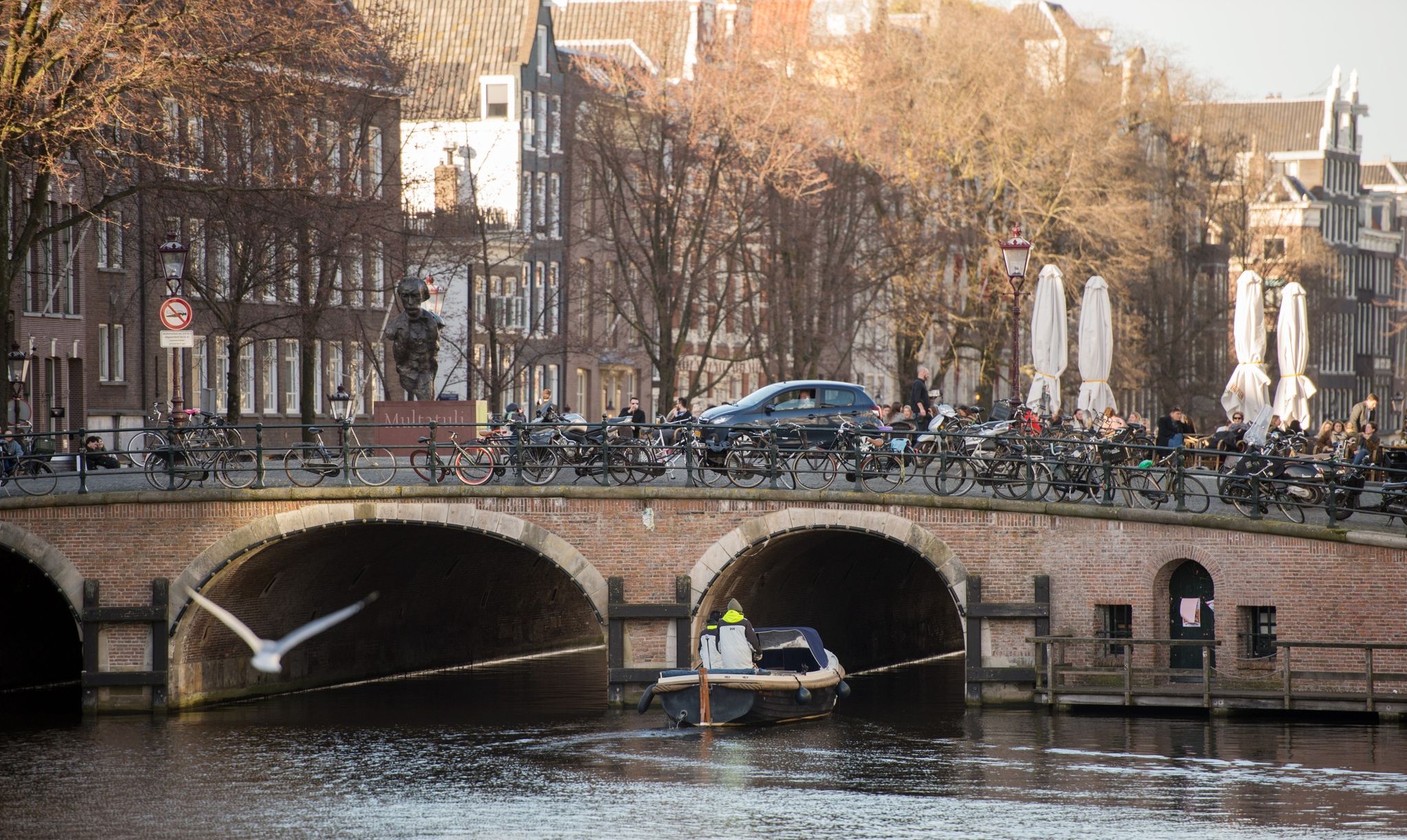 Amsterdam verbietet Touristenbusse im Zentrum
