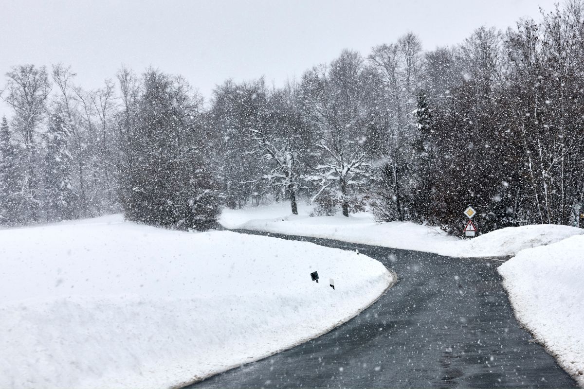 Unwetter-Warnung für Deutschland – Regen und Schnee erwartet