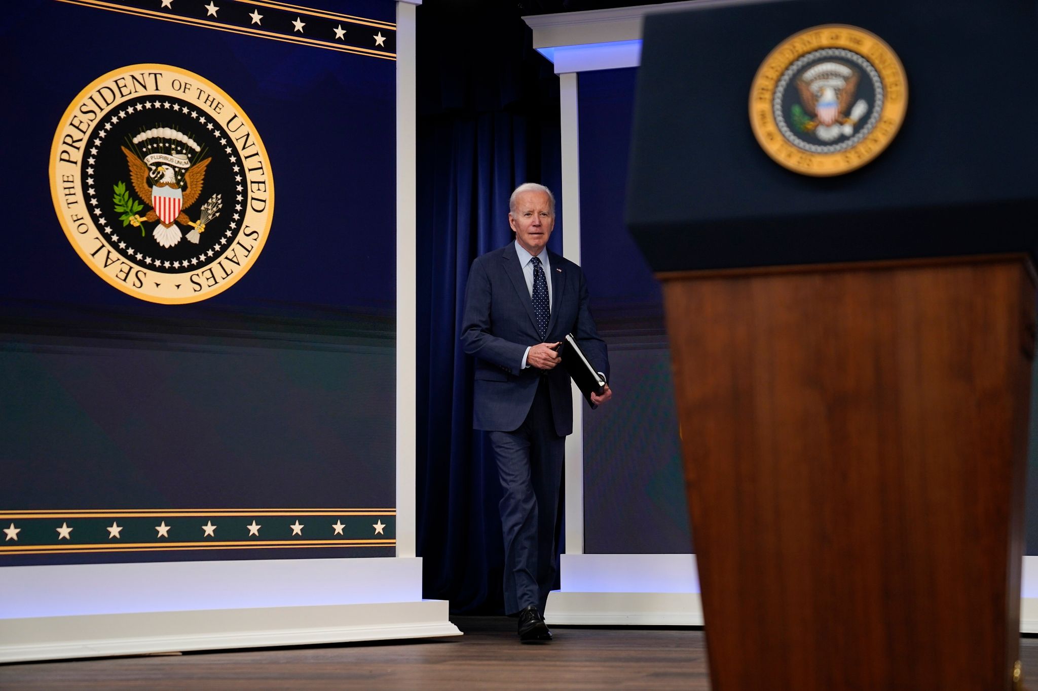 Biden: Flugobjekte waren wohl für Forschung im Einsatz