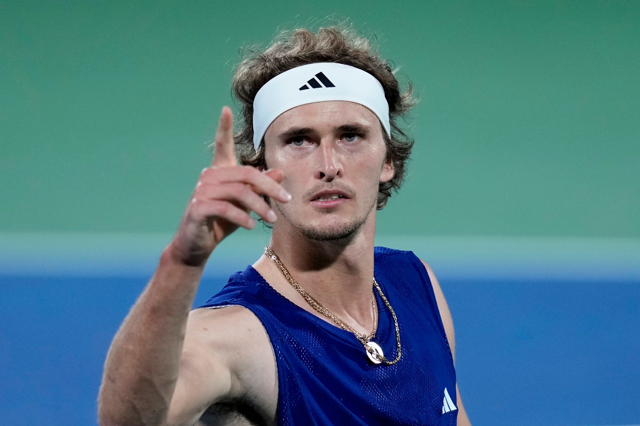 Zverev beim Turnier in Dubai im Halbfinale