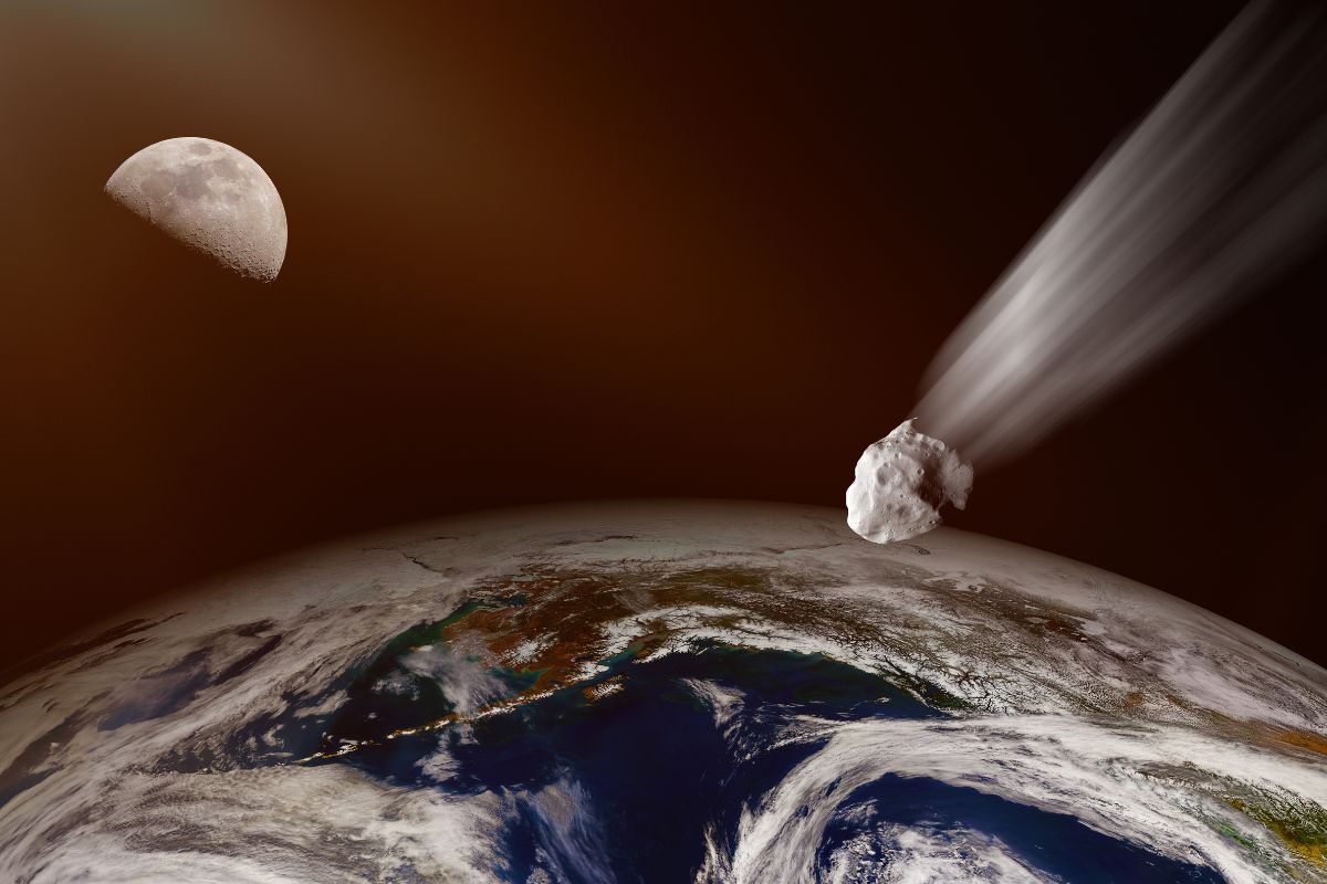 Asteroid fliegt knapp an Erde vorbei