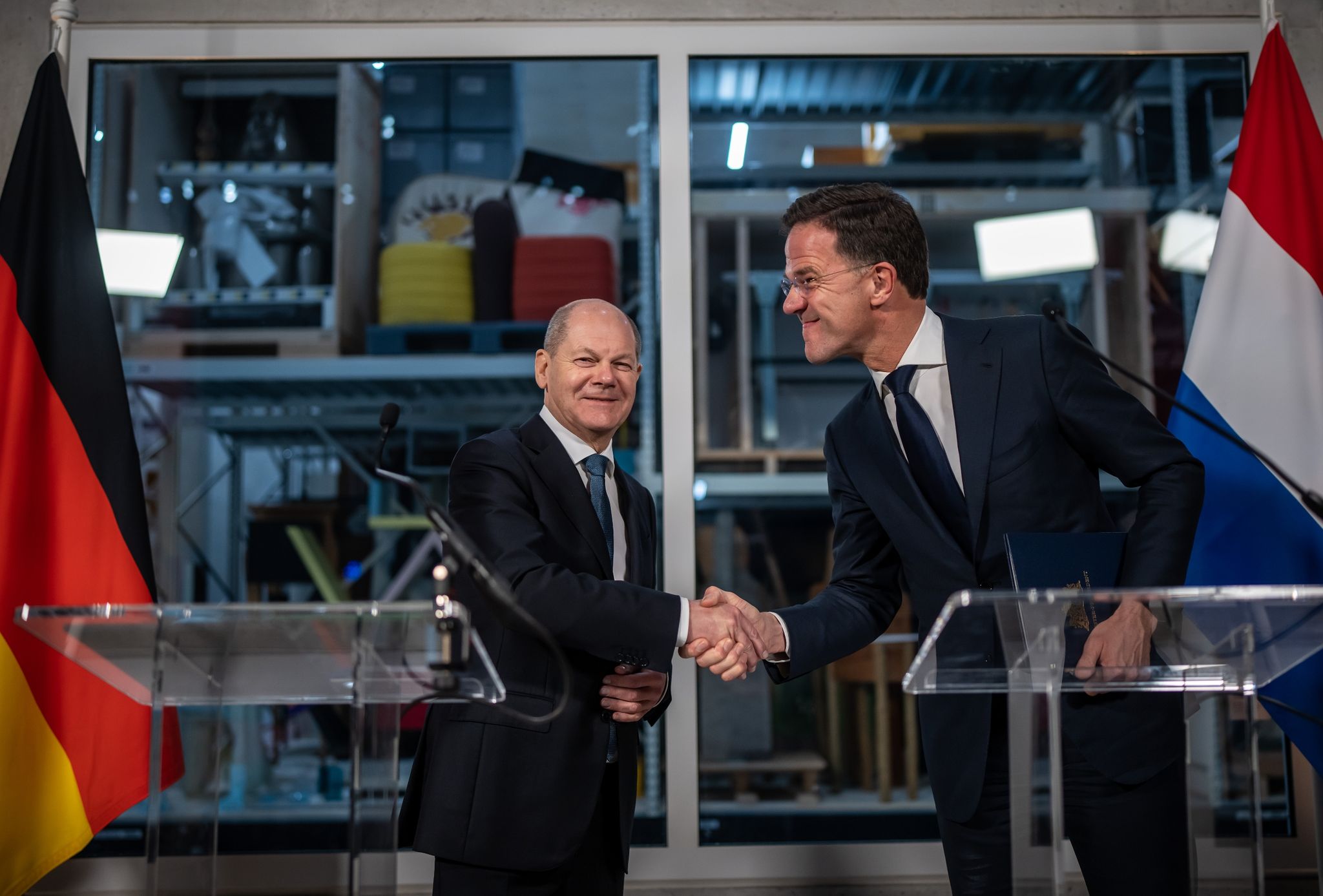 Deutschland und Niederlande vertiefen Militärkooperation