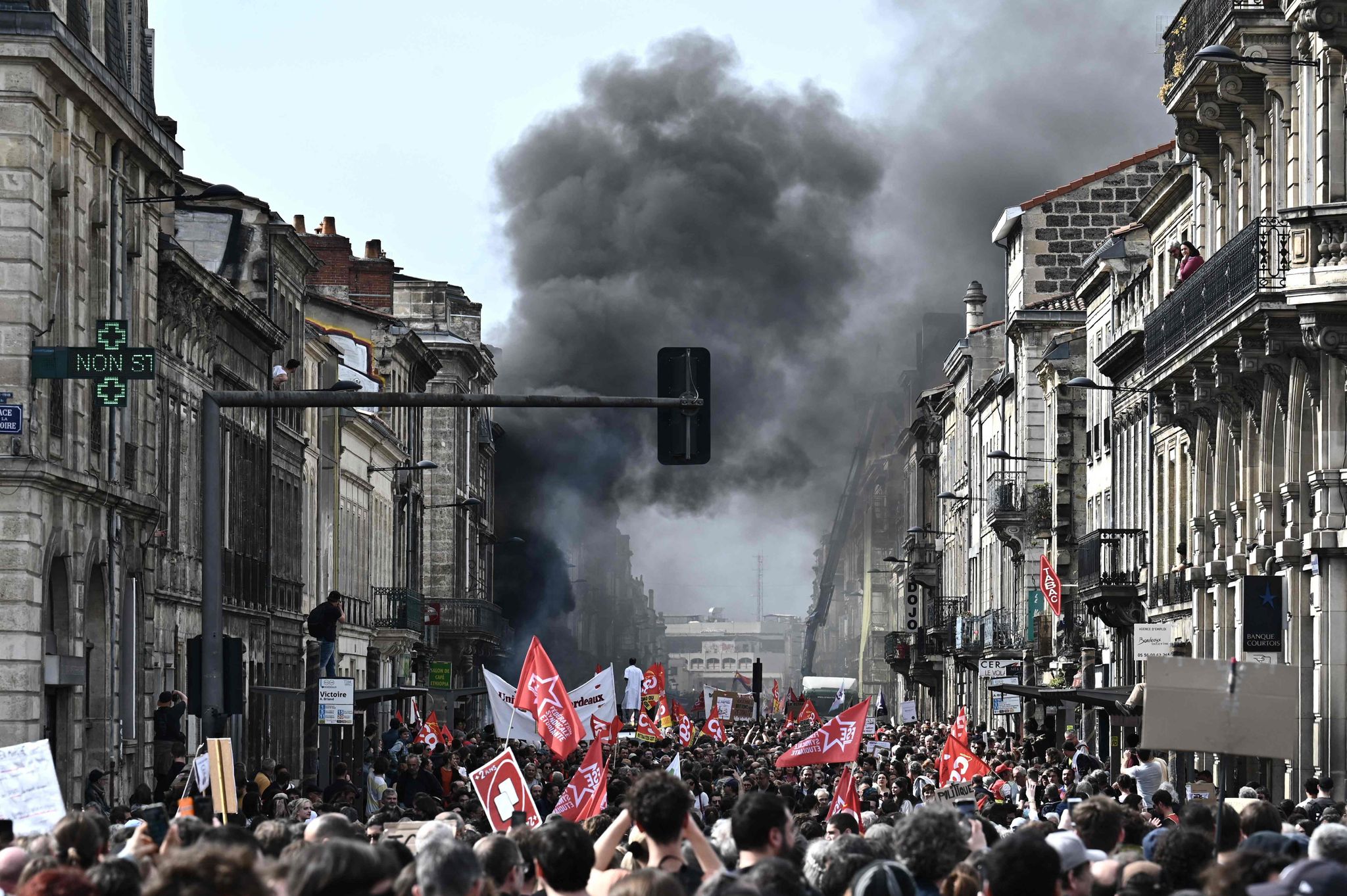 Erneut Streiks und Proteste in Frankreich