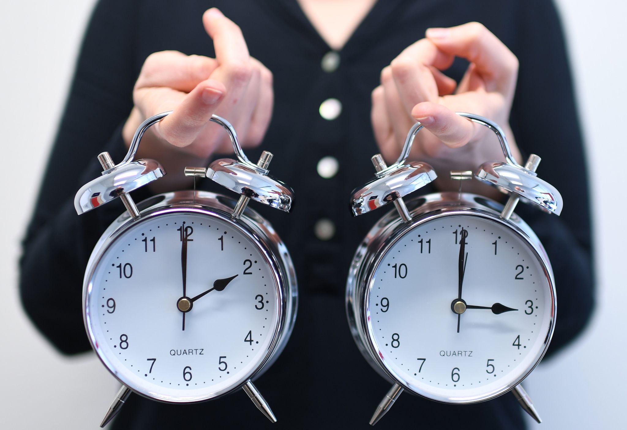 Warum gibt es im Libanon jetzt zwei Uhrzeiten?