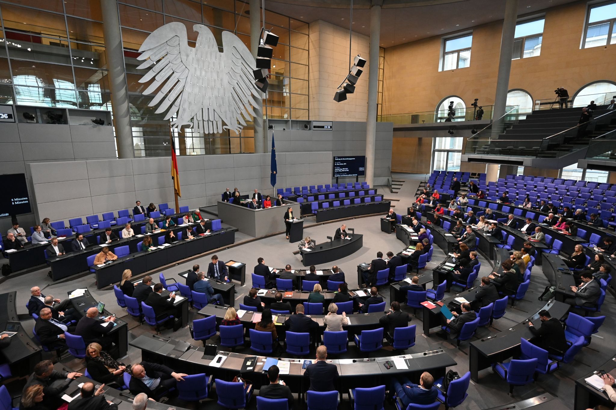 Bundestag gratuliert Phantom-Abgeordnetem zum 90. Geburtstag
