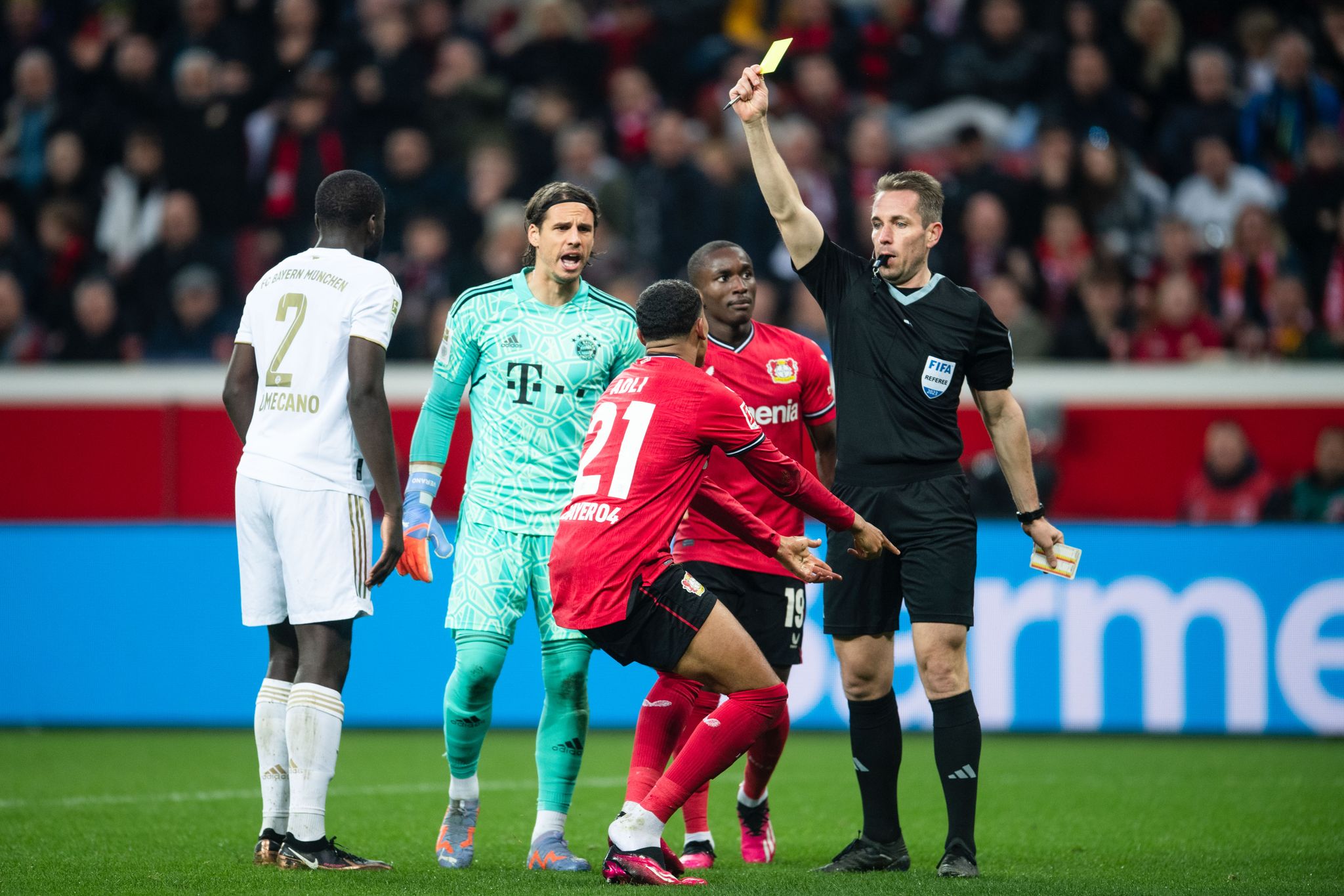 FC Bayern ruft Liga-Gipfel gegen BVB zum Endspiel aus