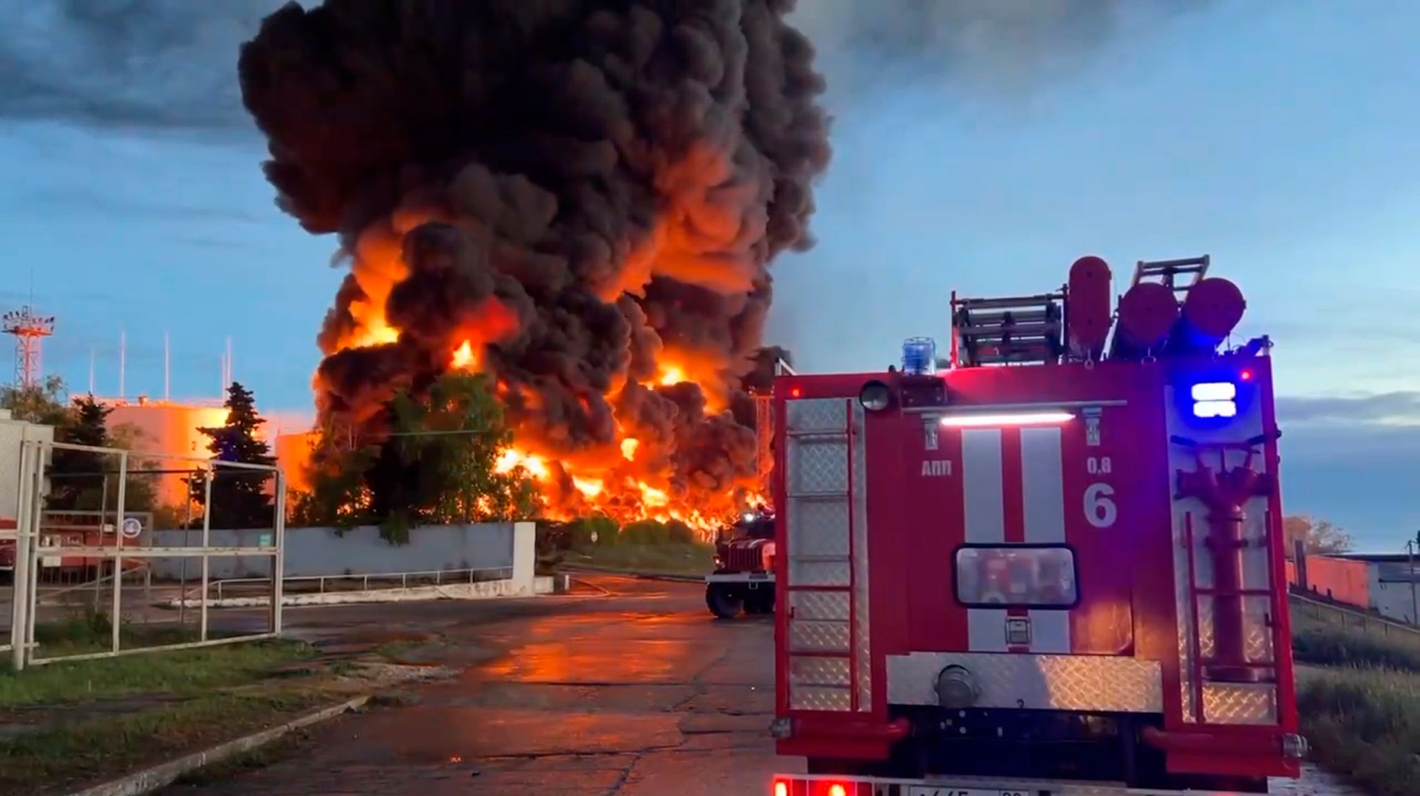 Drohnenattacke: Großbrand in Treibstofflager auf der Krim