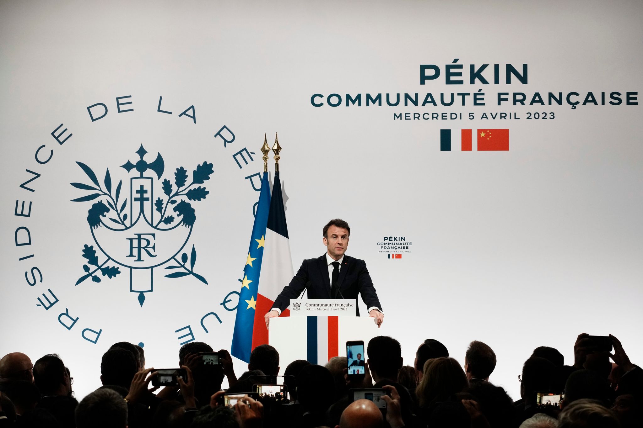 Macron und von der Leyen machen Druck auf China
