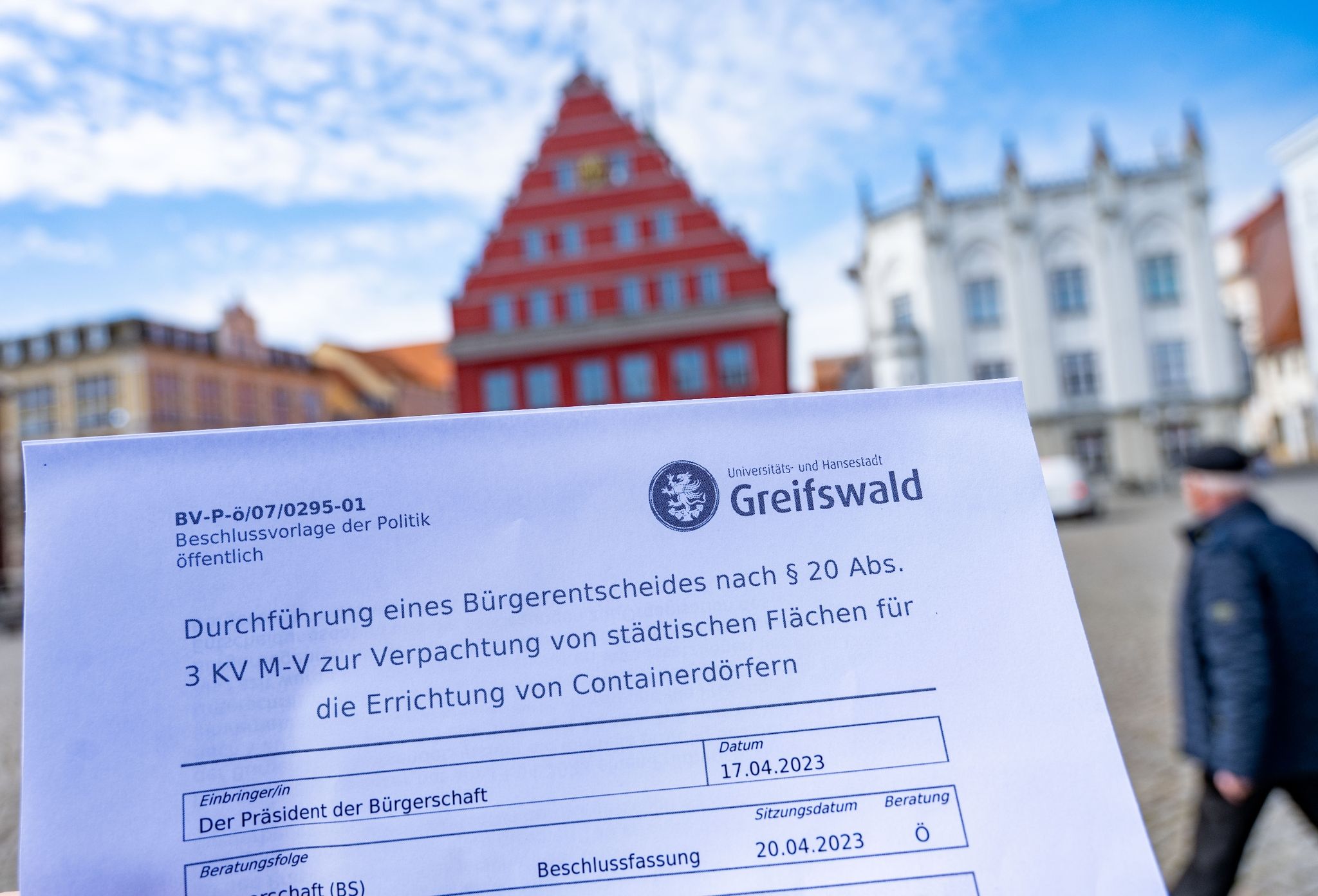 Bürgerentscheid zu Flüchtlingsunterkünften in Greifswald