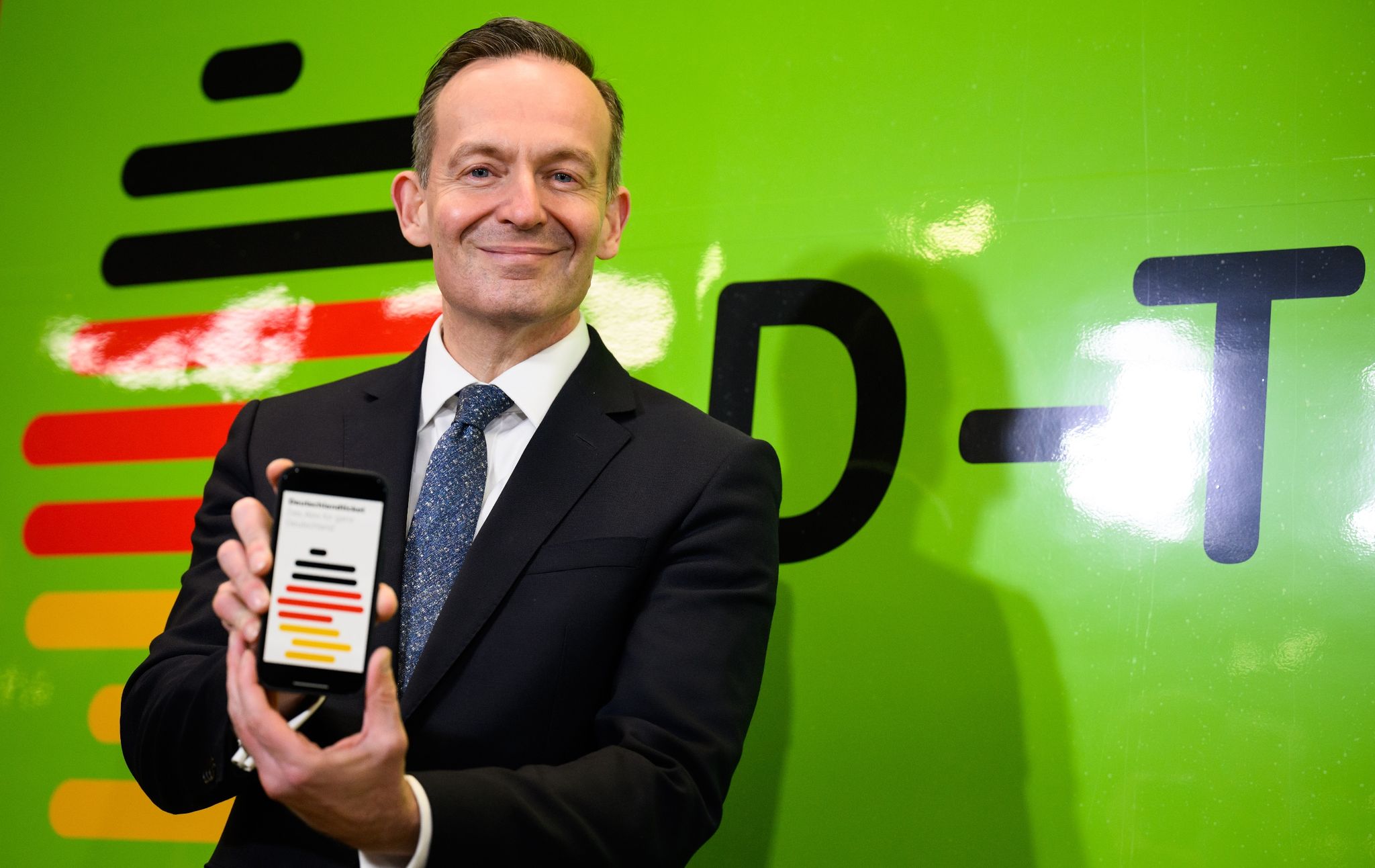 Wissing: Autohersteller könnten Kunden D-Ticket spendieren