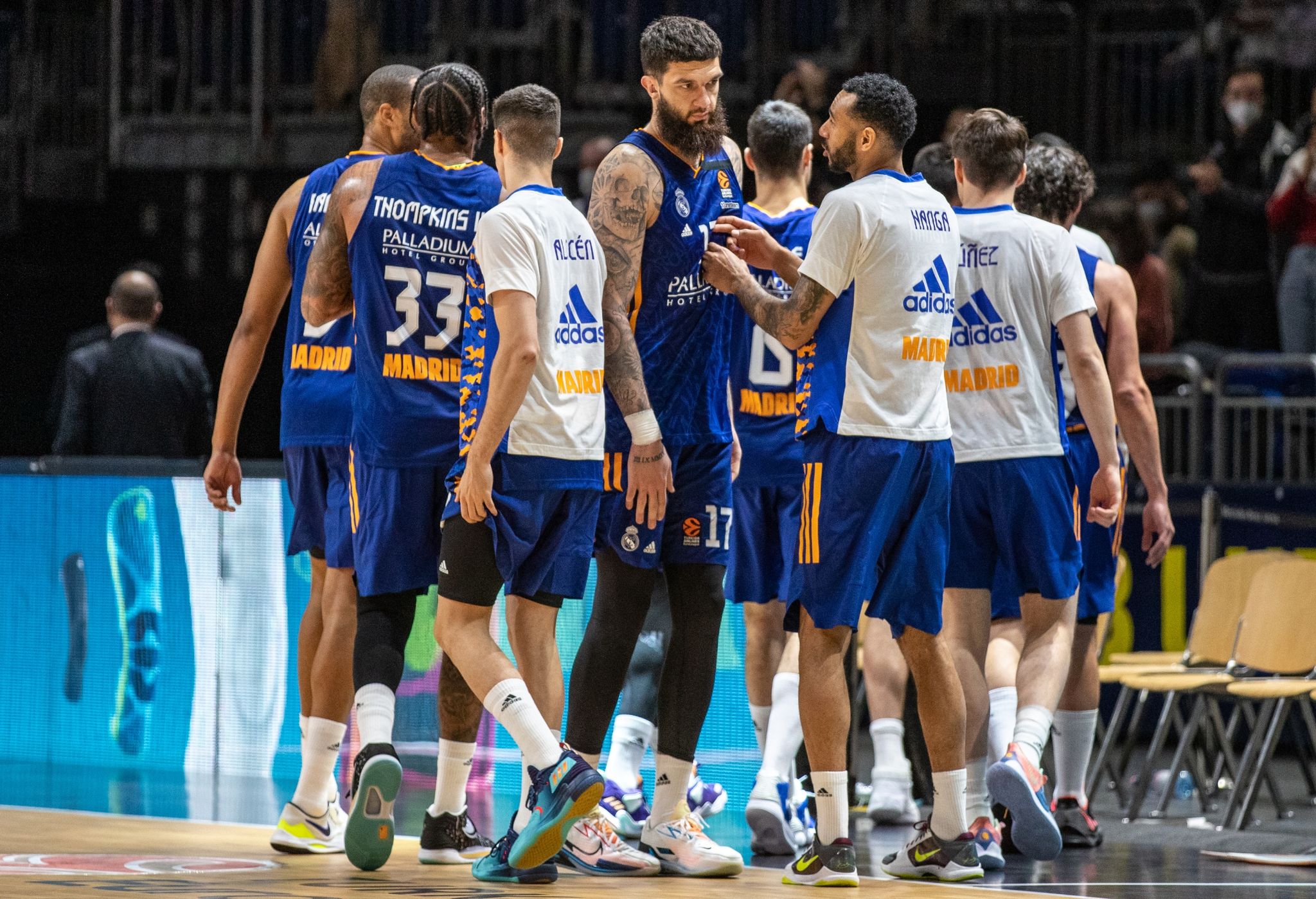 Nach Massenschlägerei in Madrid: Sanktionen und Reue