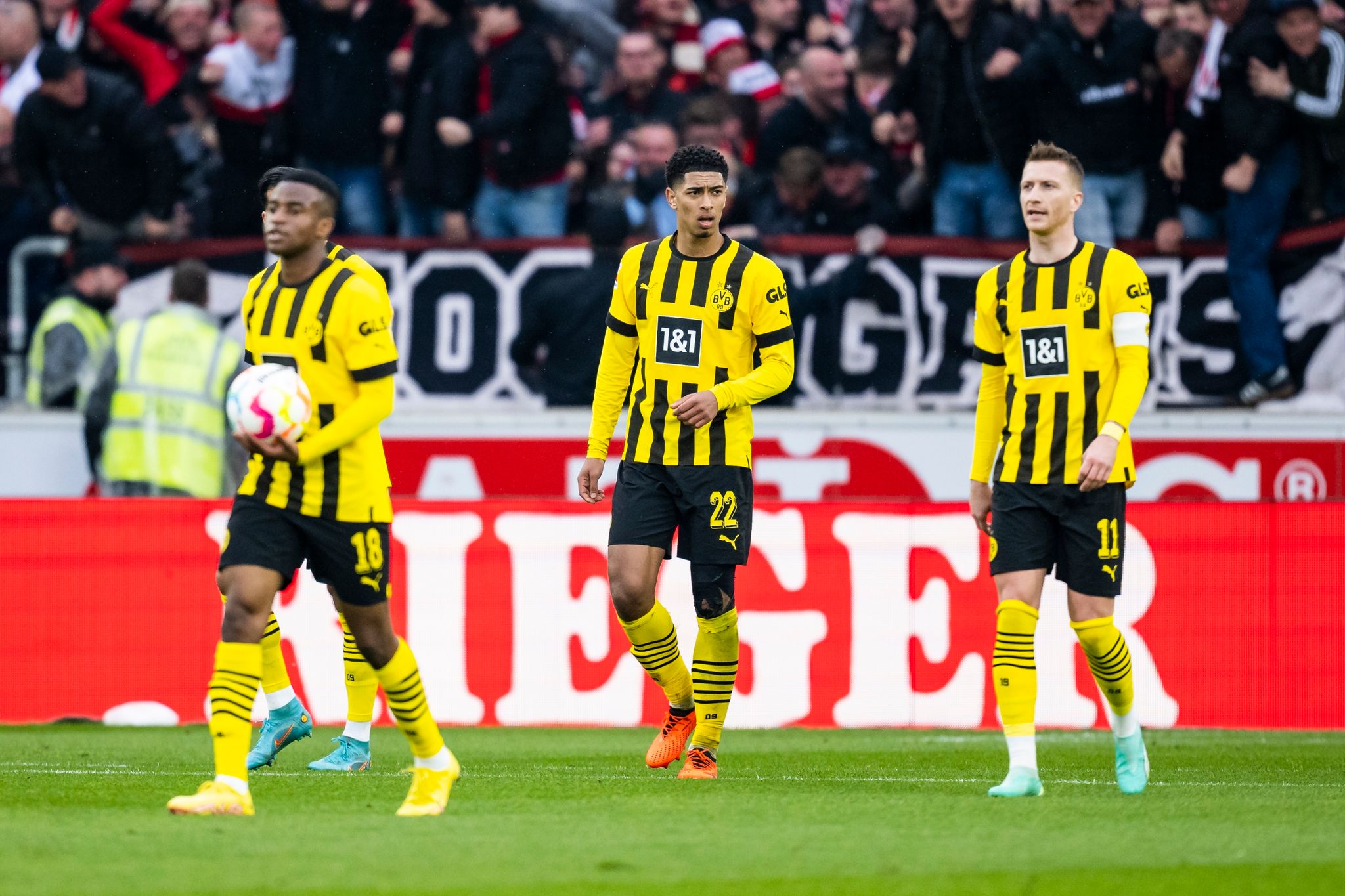 BVB nach spätem Rückschlag in Stuttgart unter Schock