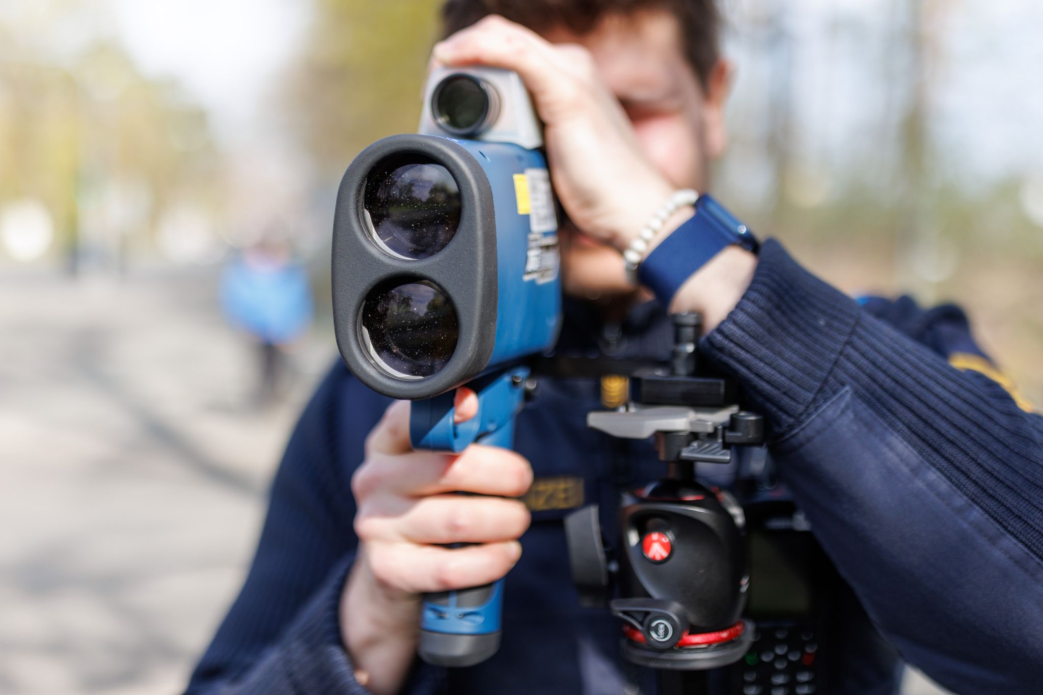 Am Tag des Bahn-Streiks geht Polizei gezielt gegen Raser vor