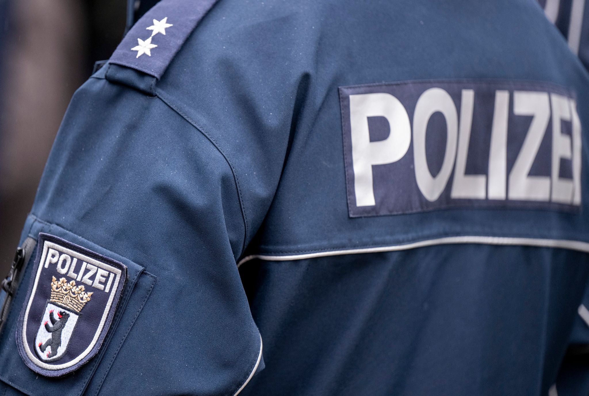 Messerattacke in Berliner Bus: Tatverdächtiger festgenommen