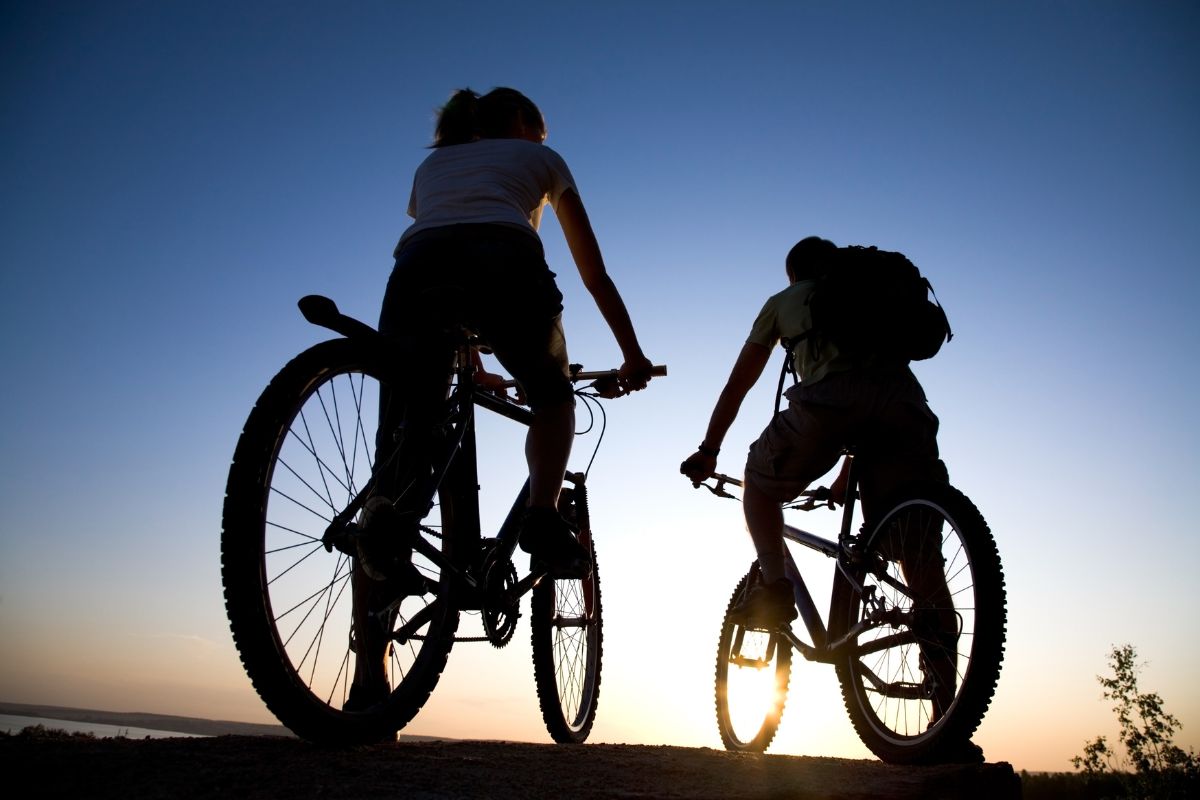 Checkliste: So werden Fahrrad und E-Bike fit für den Frühling