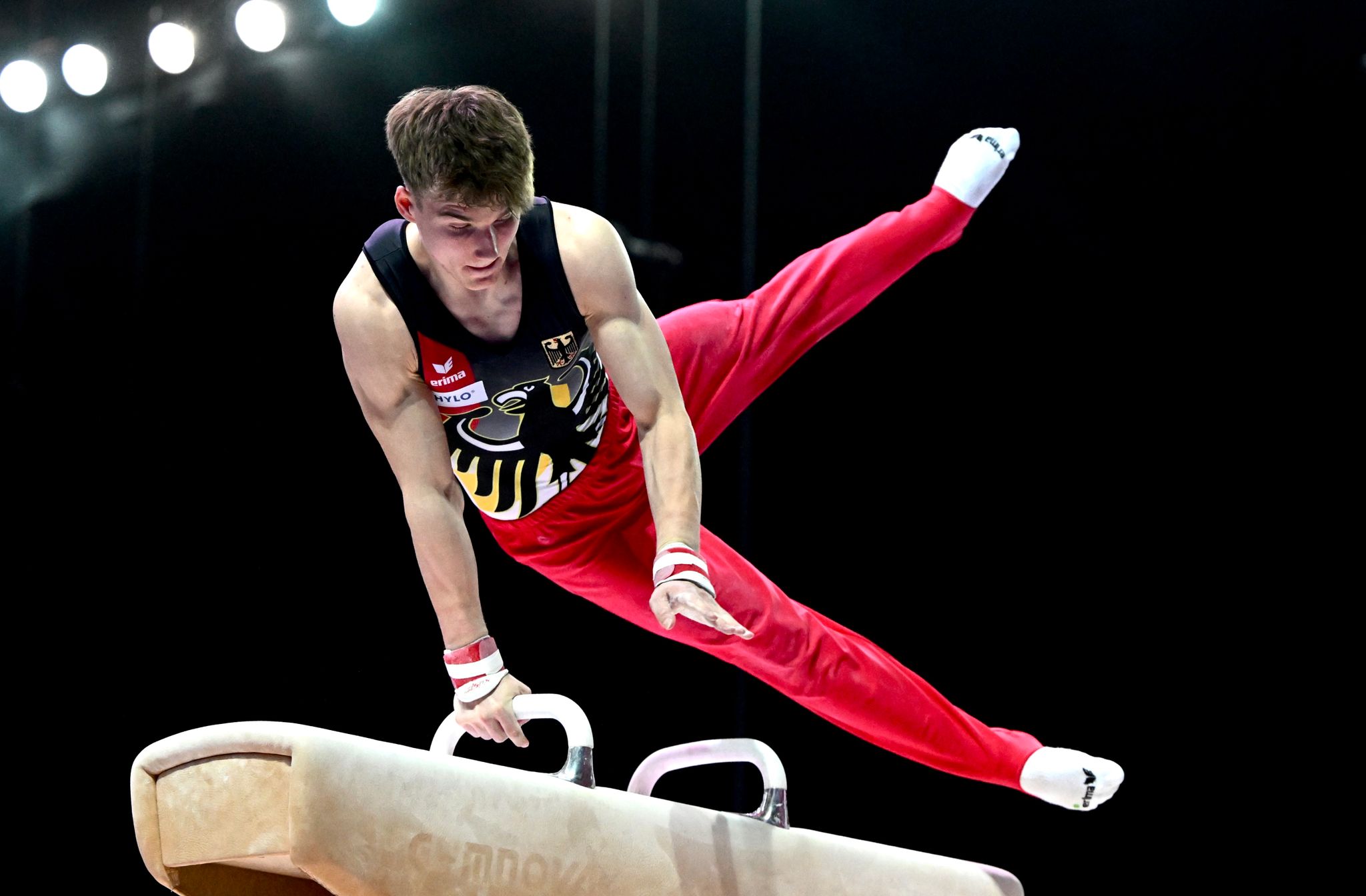 Neuling Brendel Mehrkampf-Achter bei Turn-EM