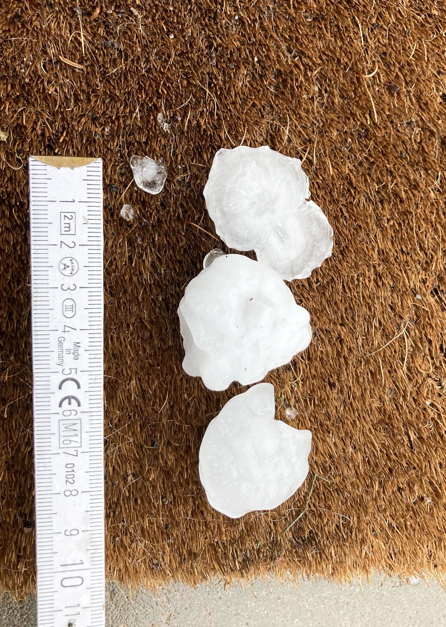 Unwetter richtet große Schäden in Mainz-Ebersheim an