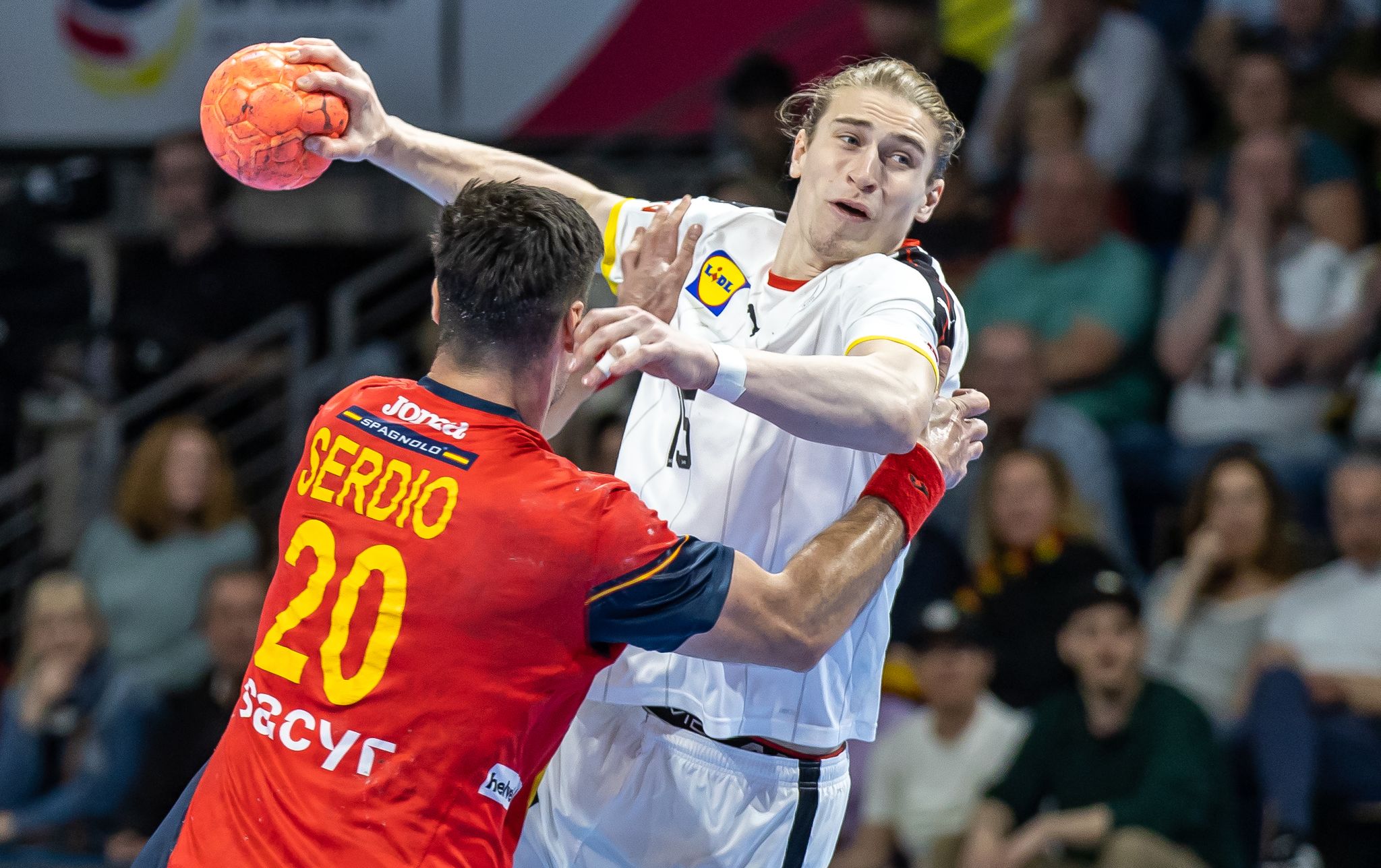 Erster Sieg im Euro-Cup: DHB-Team glänzt gegen Spanien