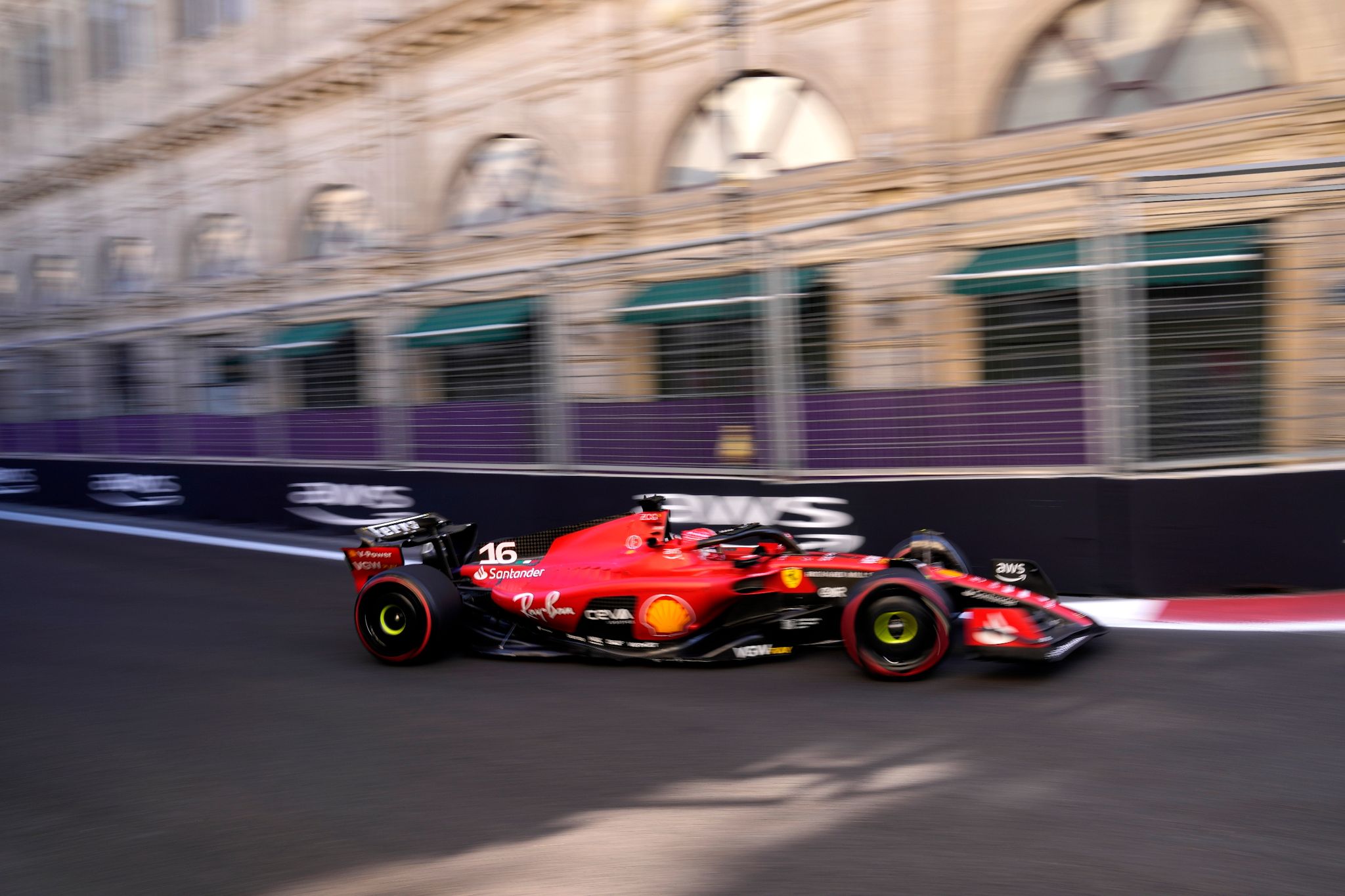 Leclerc düpiert Verstappen in Baku: «Absolut überrascht»
