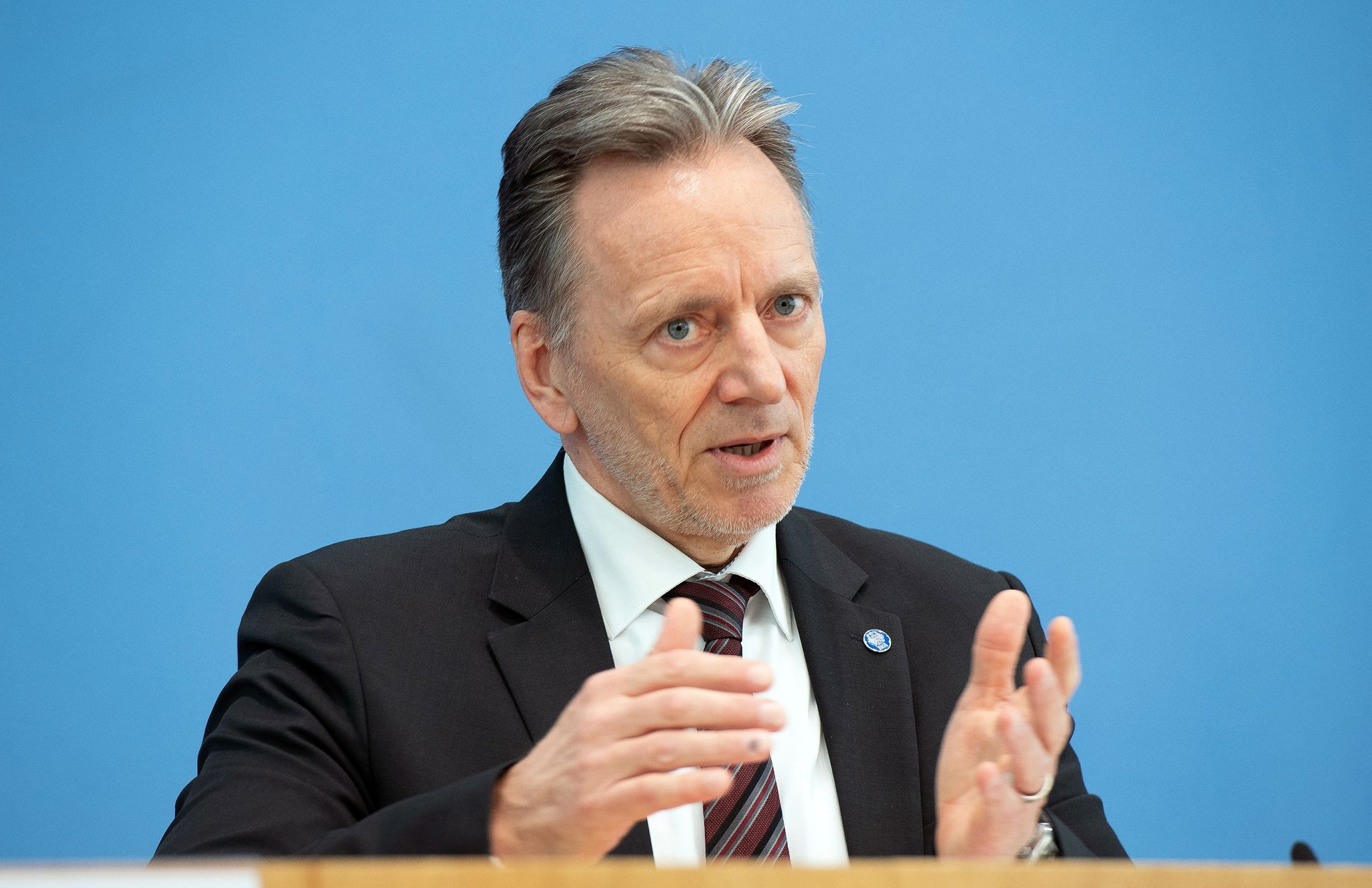 BKA-Chef für Herabstufung von Cannabis-Delikten