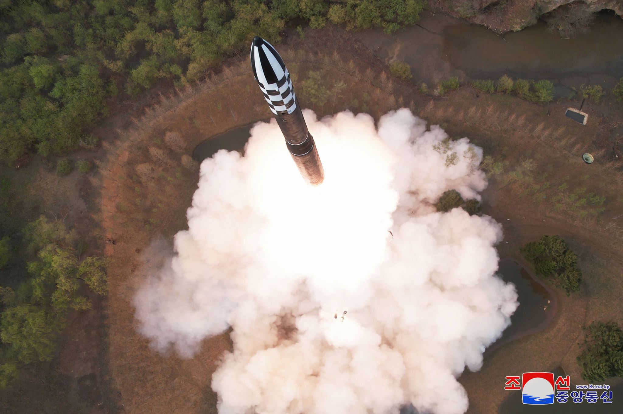Nordkorea: Haben neuartige Interkontinentalrakete getestet