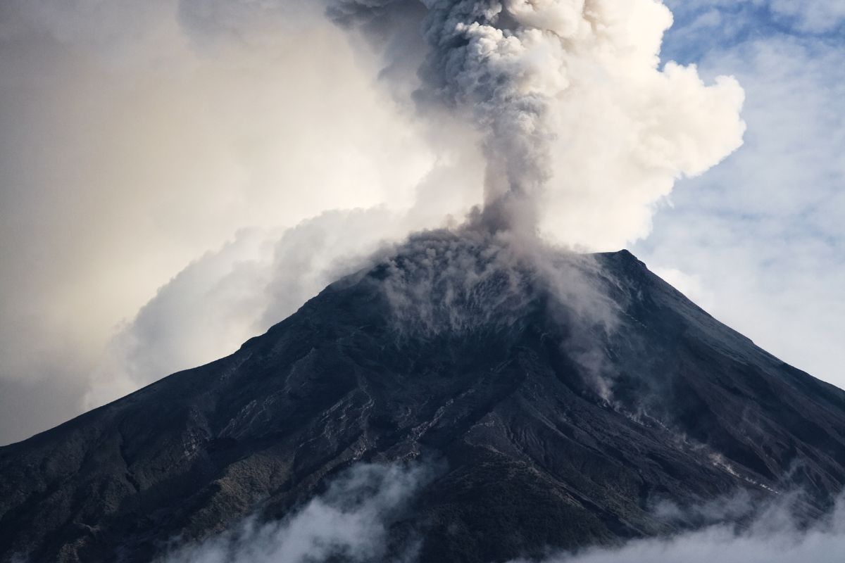 Vulkan in Russland ausgebrochen – Alarmstufe Rot