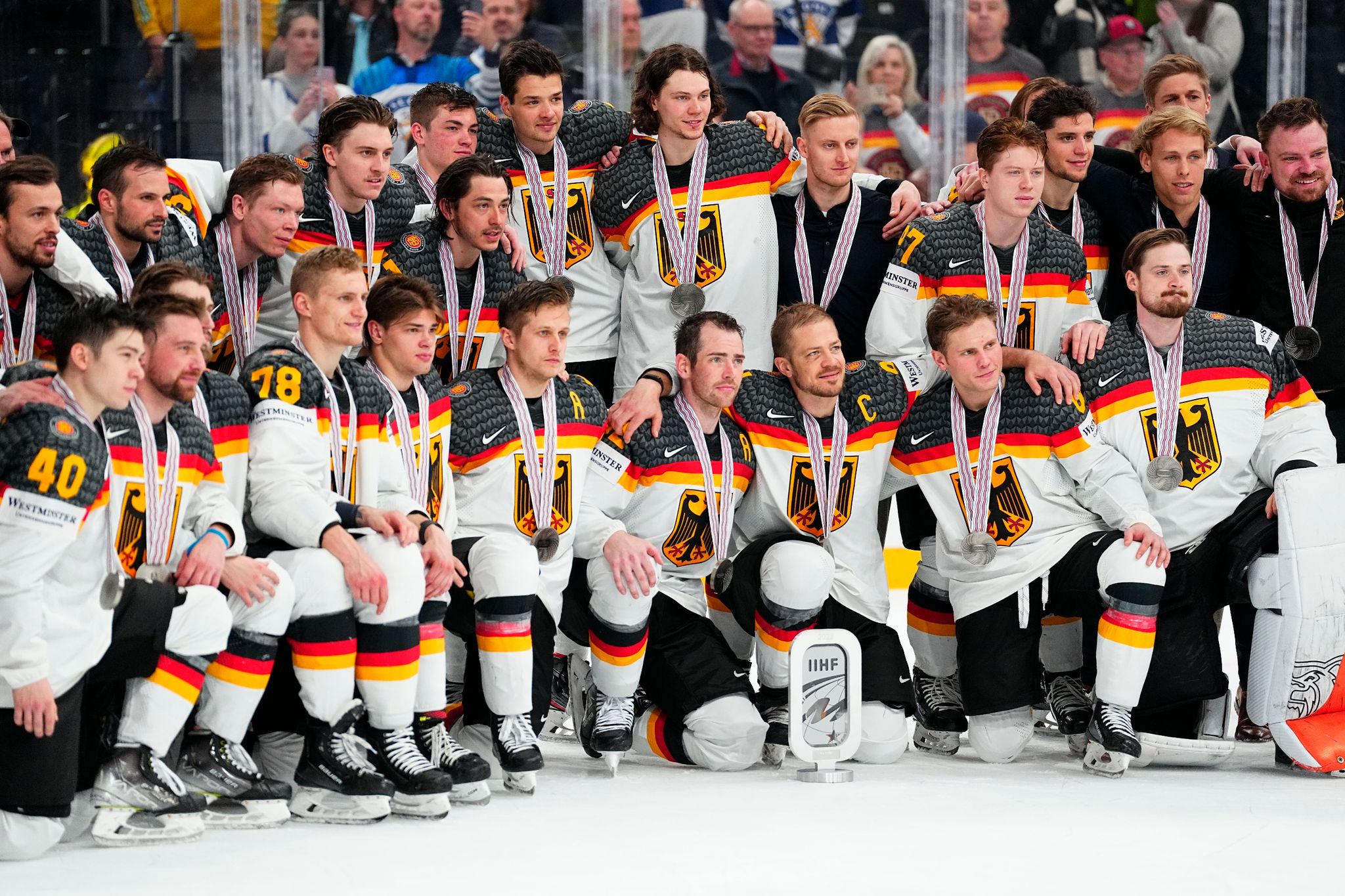 Die Köpfe des deutschen Eishockey-Erfolges
