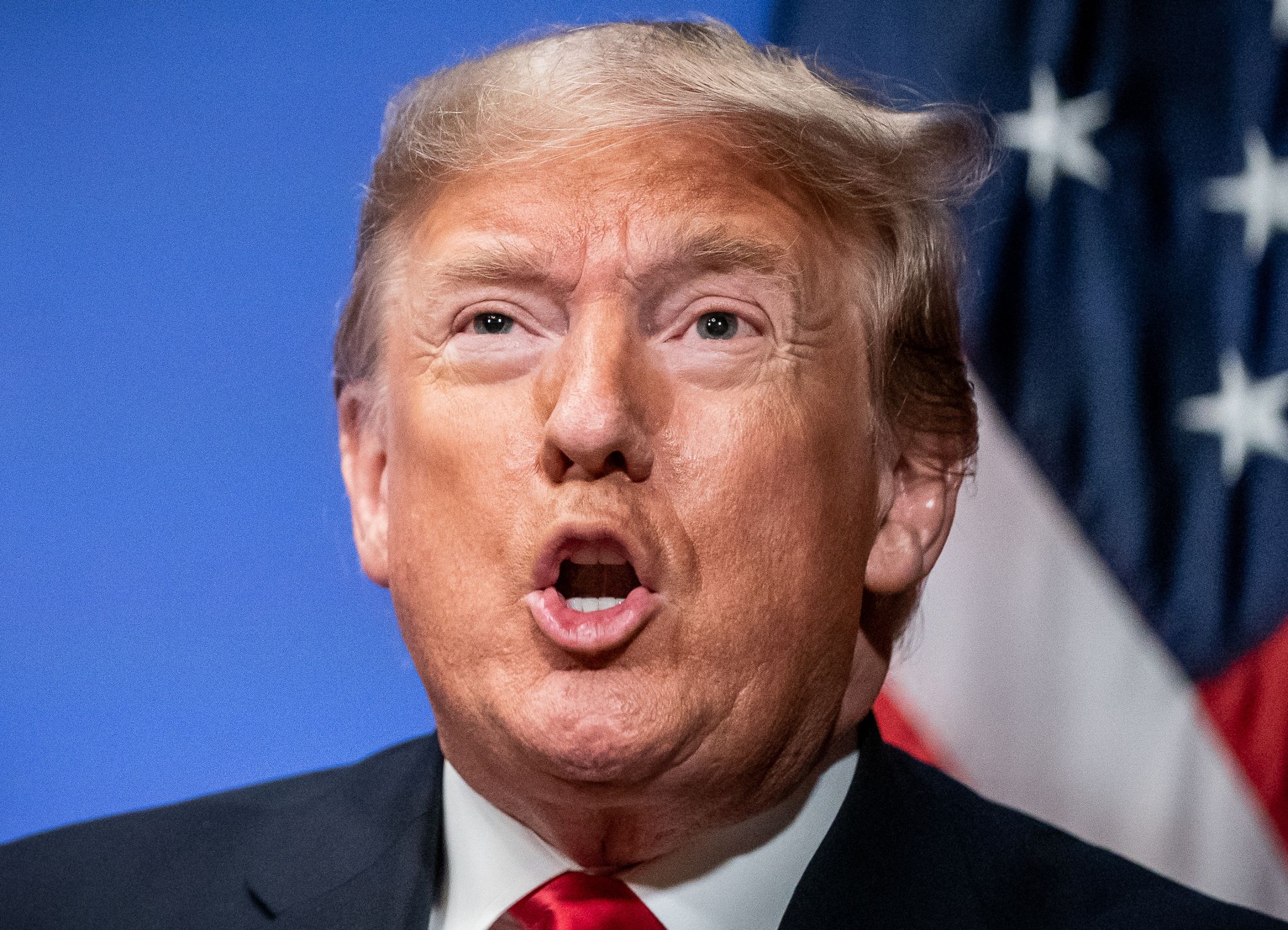 Feuerwerk der Lügen: Trumps Live-Auftritt bei CNN