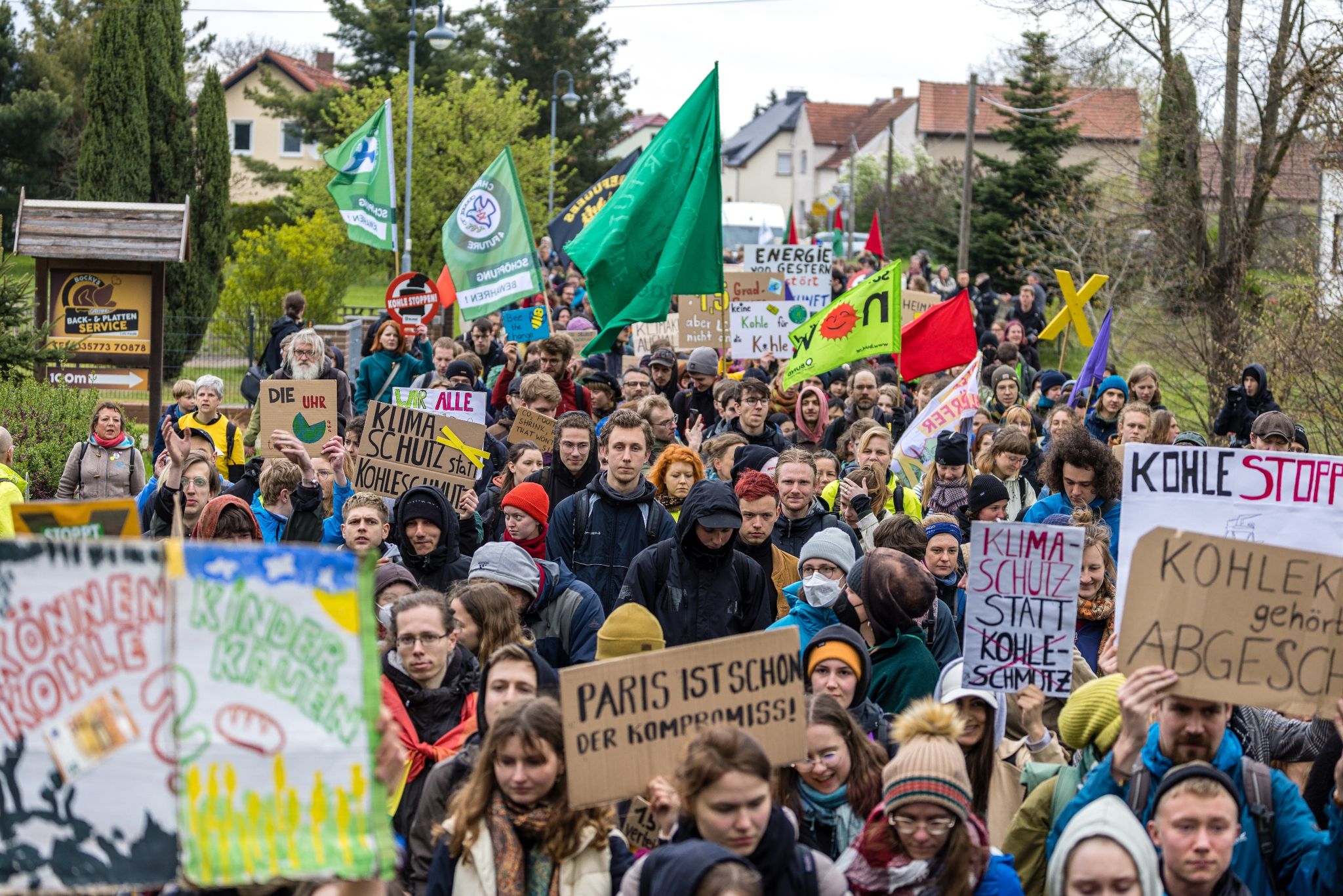 Demo für früheres Kohle-Aus in der Lausitz