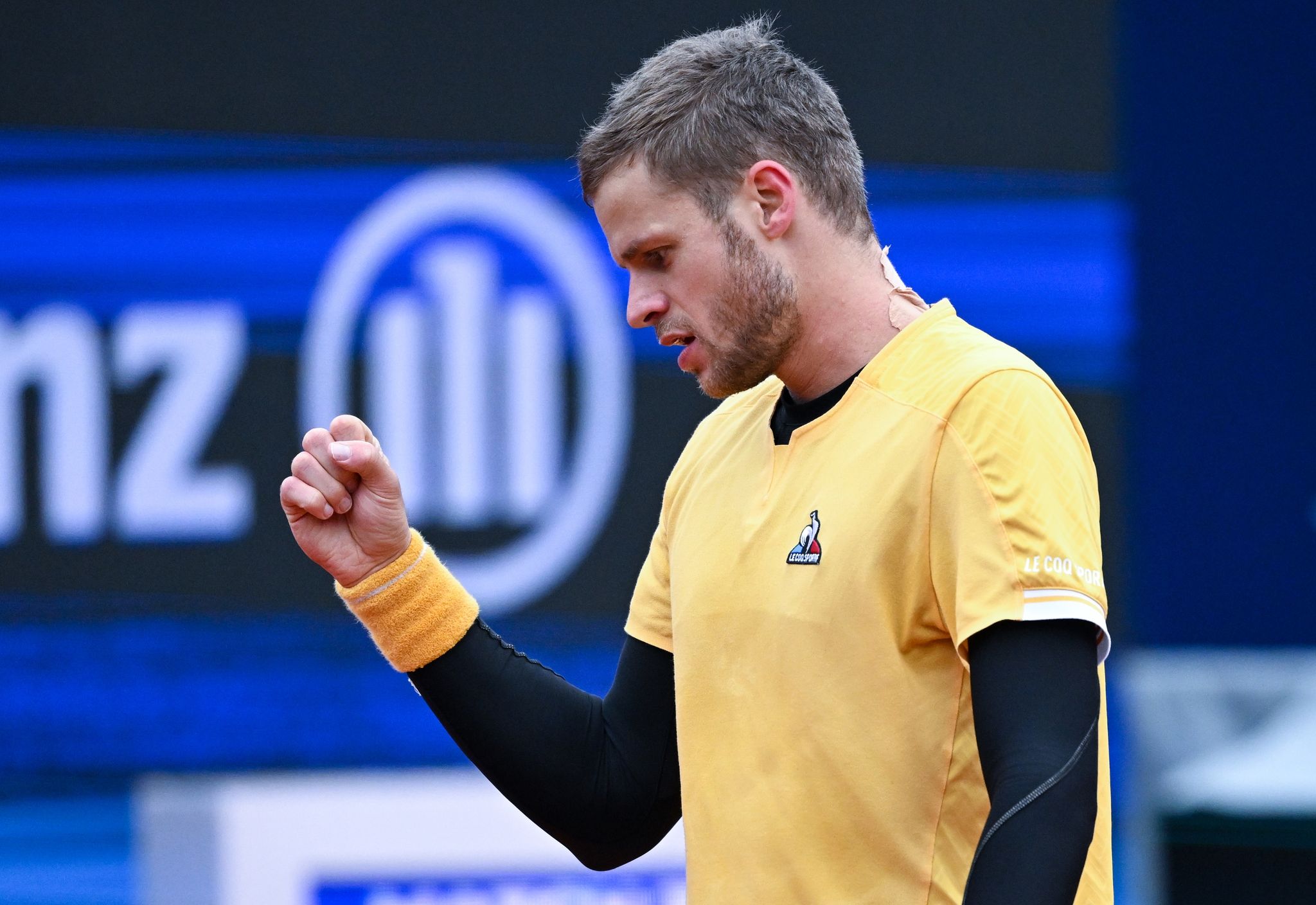 Zverev nach Kraftakt in der dritten Runde von Rom