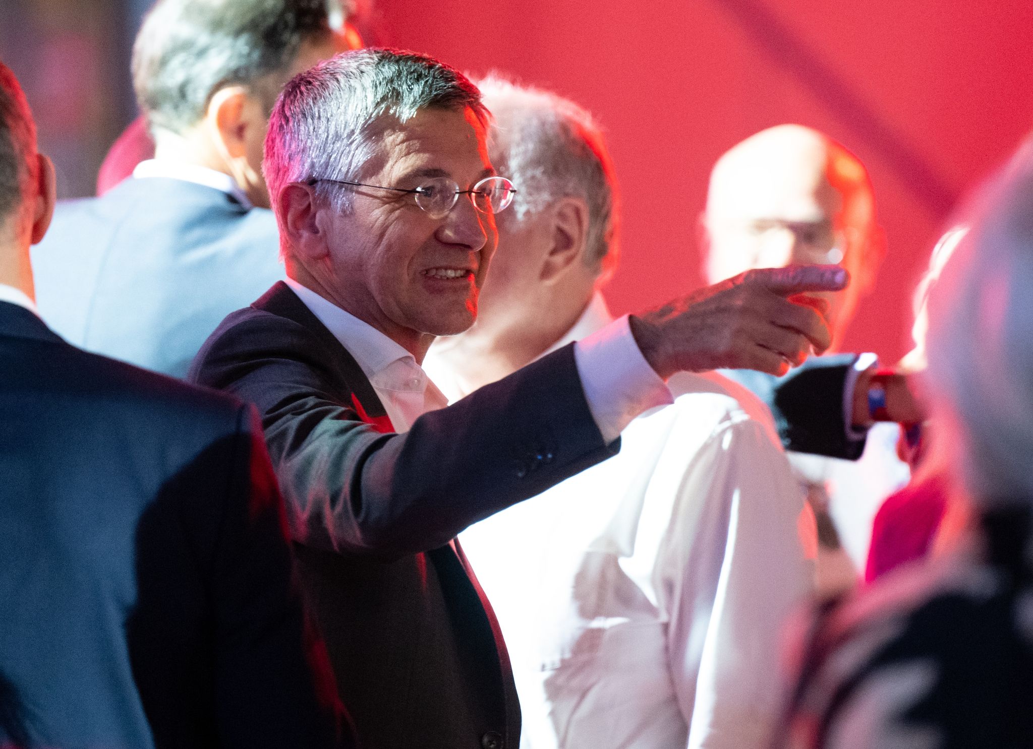 Tollhaus FC Bayern: Meister-Emotionen und Bruch mit Kahn