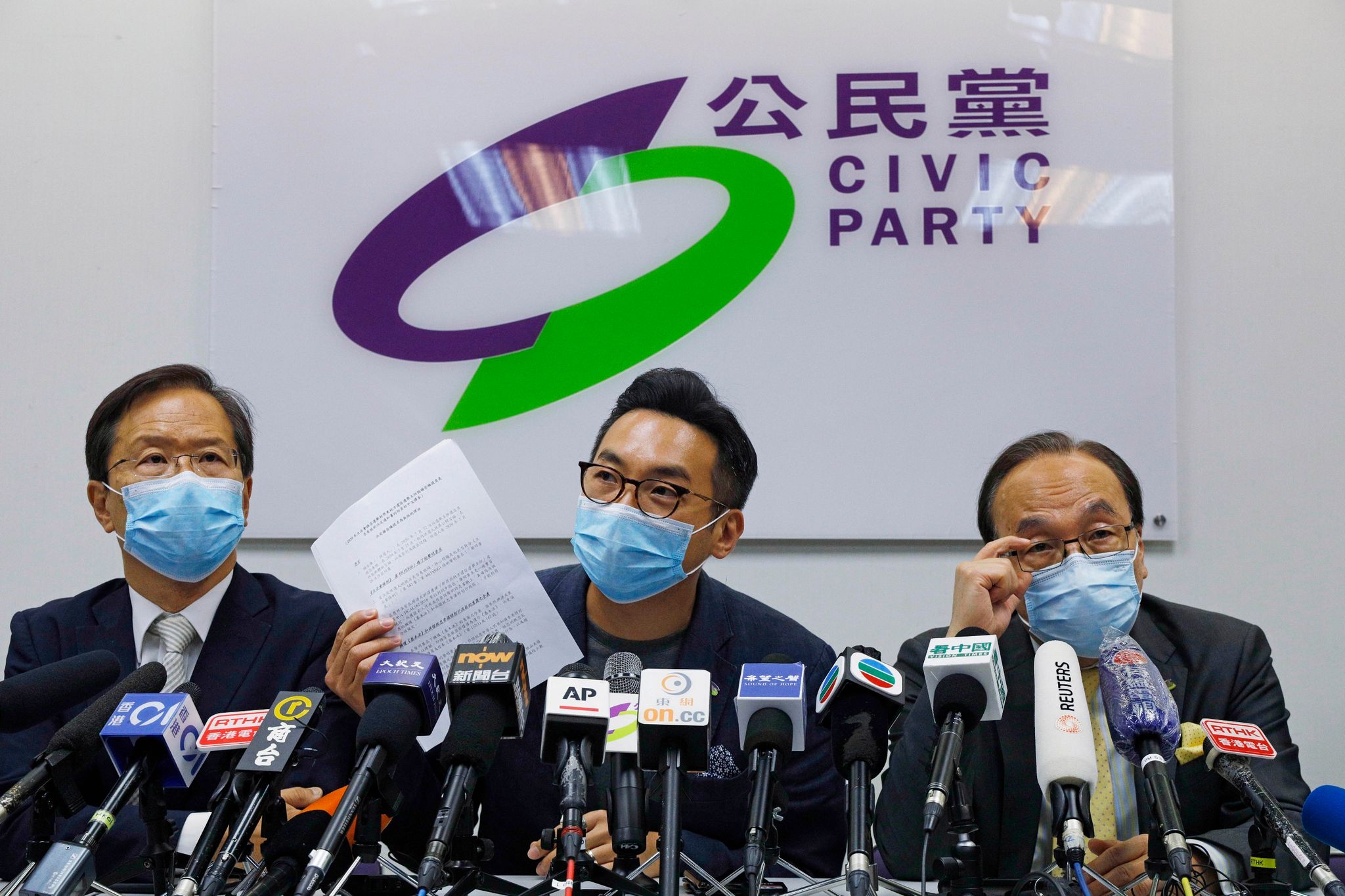 Pro-demokratische Partei in Hongkong gibt Auflösung bekannt