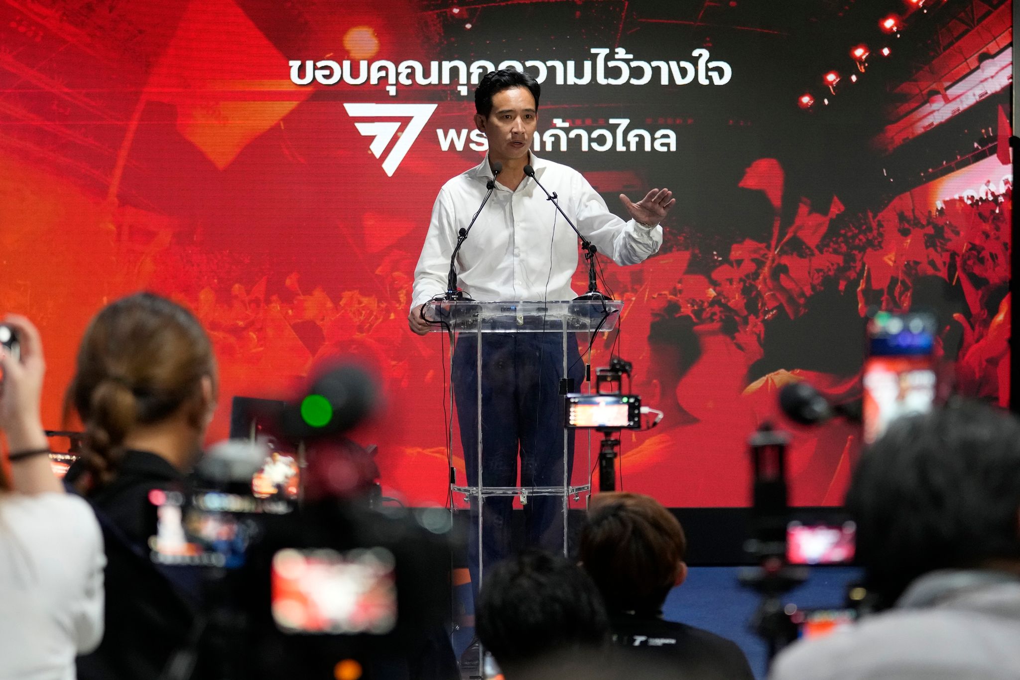 Junge Opposition holt den Wahlsieg in Thailand