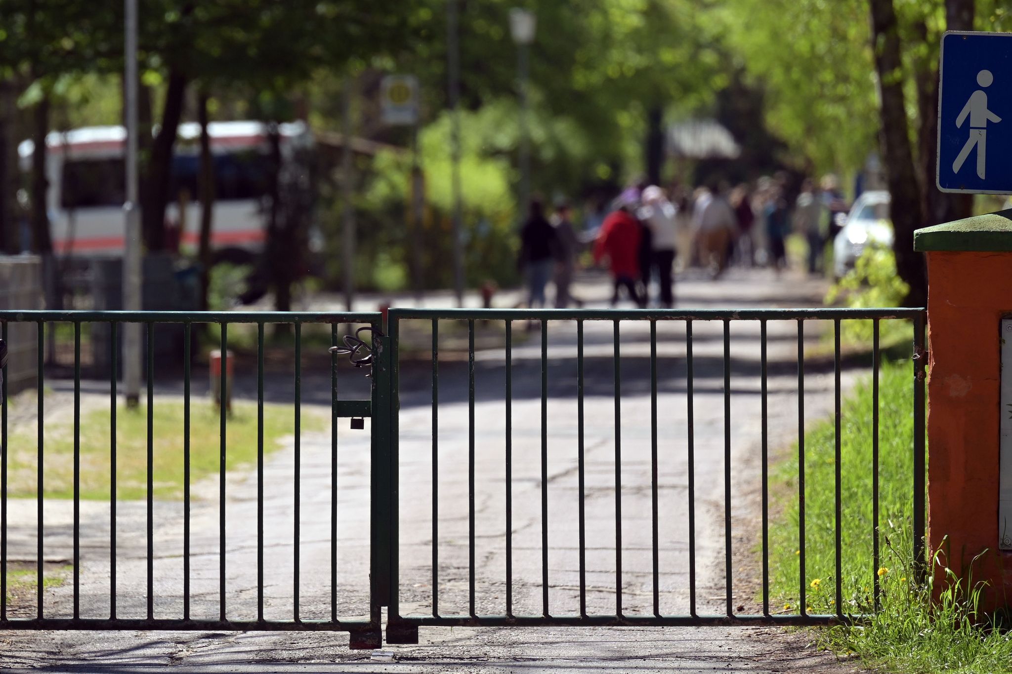 Rassismus im Feriencamp – Schulausflug wird zum Albtraum