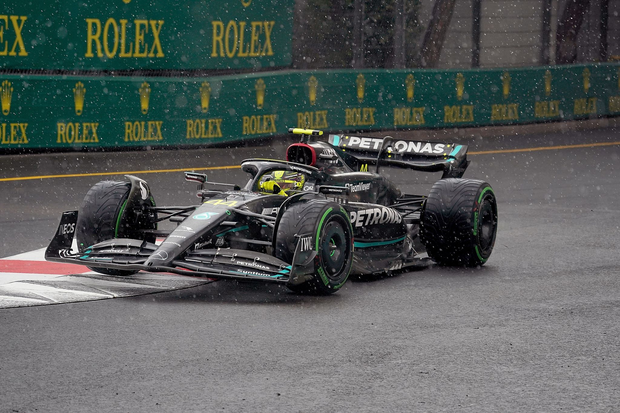 Neugierde und Spannung: Barcelona wird Mercedes-Gradmesser