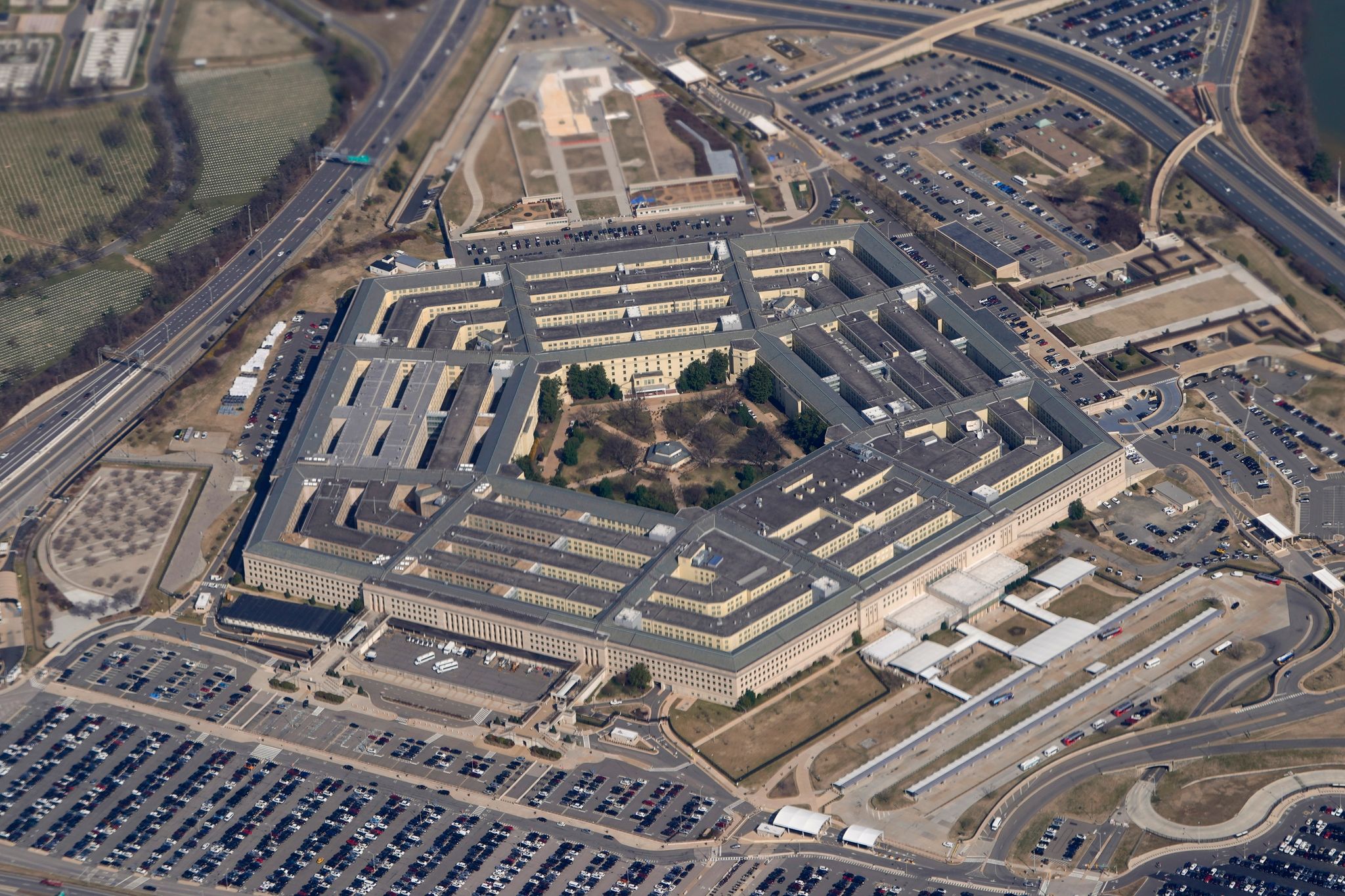US-Kampfjets fangen Kleinflugzeug nahe Washington ab