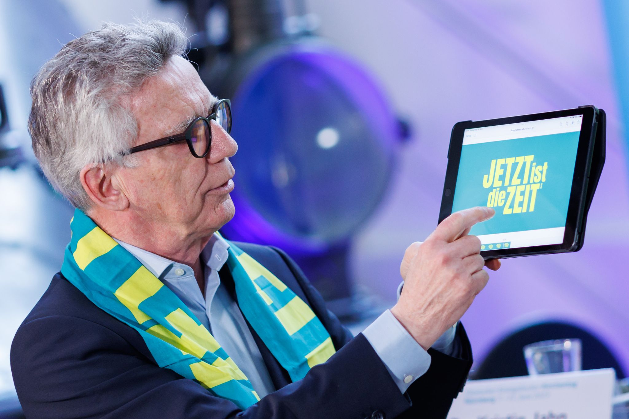 Kirchentagspräsident de Maizière kritisiert junge Generation