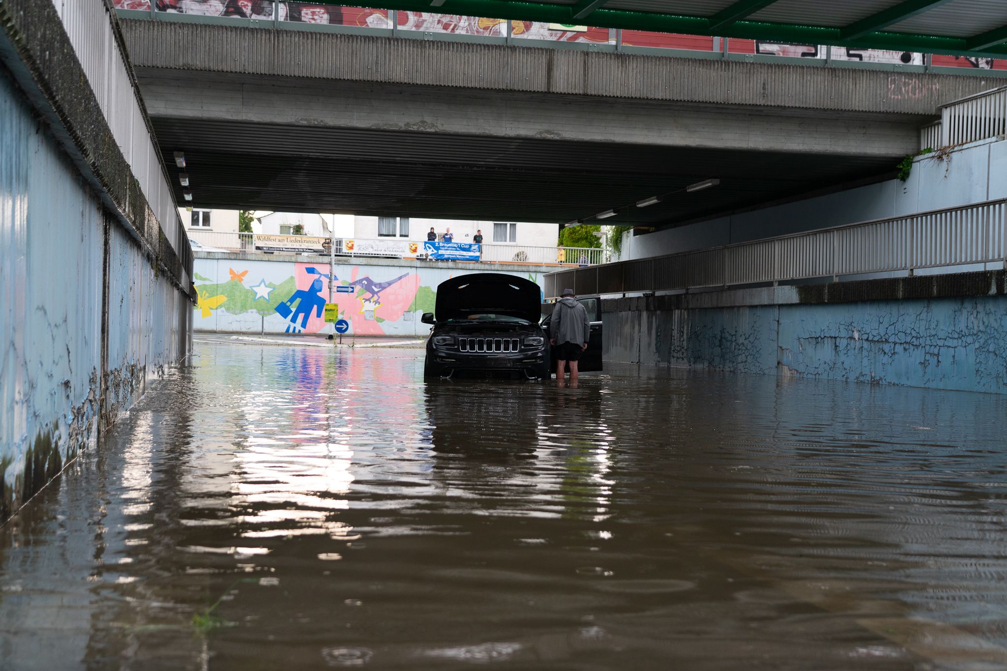 Unwetter mit Starkregen richten Schäden in Hessen an