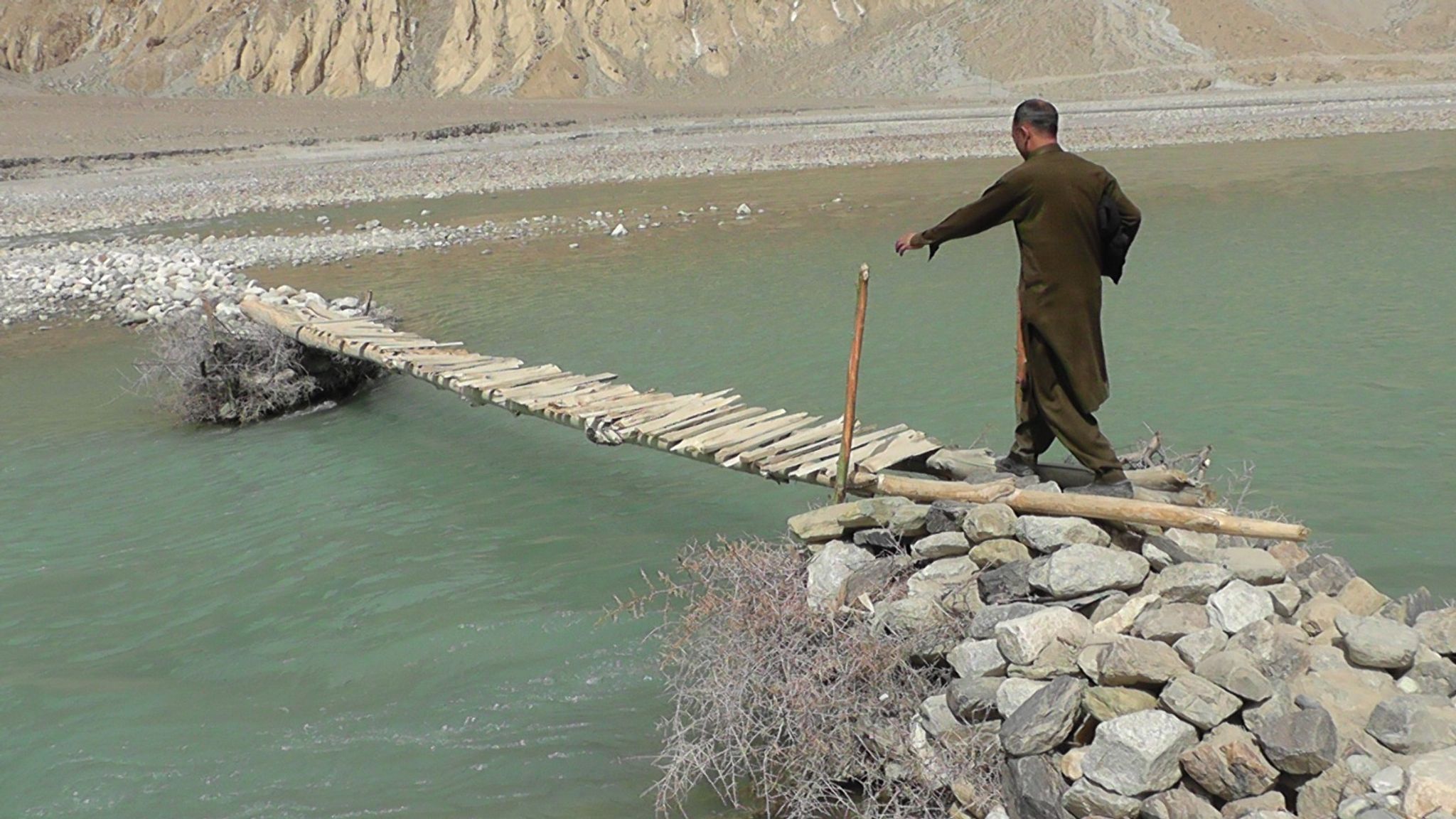 Pakistan warnt vor dramatischen Sturzfluten im Landesnorden