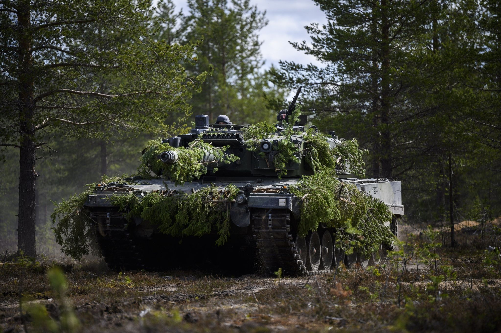 Moskau präsentiert Traktoren als zerstörte Leopard-Panzer