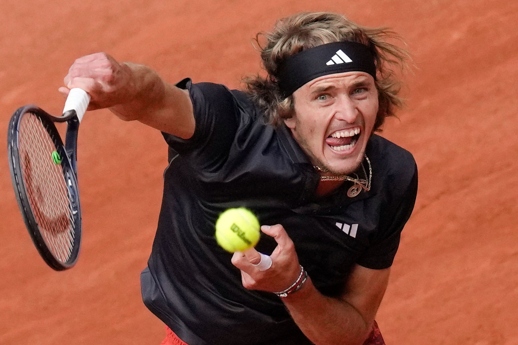 Traum vom Titel: Zverev kämpft sich ins Halbfinale